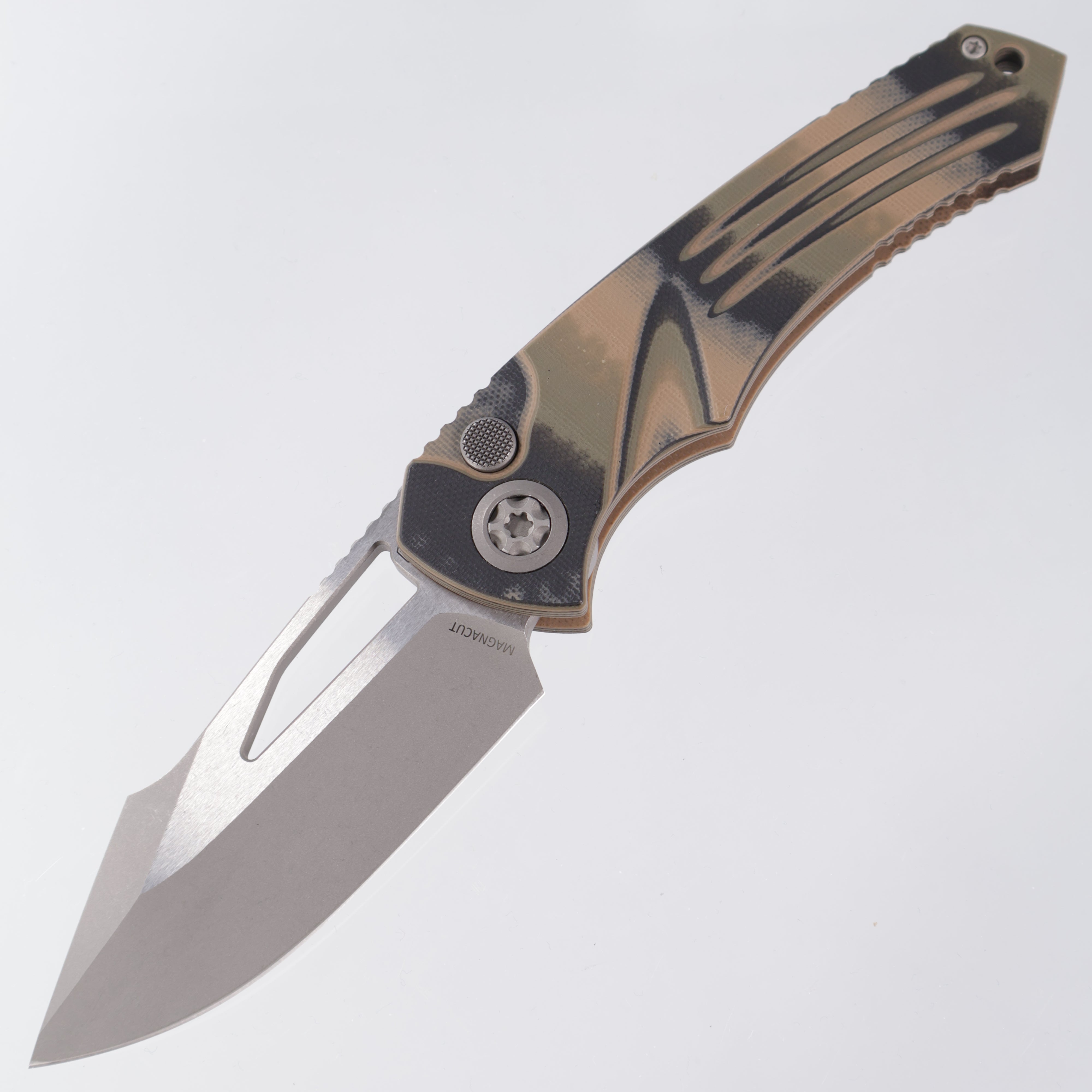 Heretic Pariah Manual - Tri-Camo G10 - Battleworn Magnacut - H046-5A-G10/CAMO