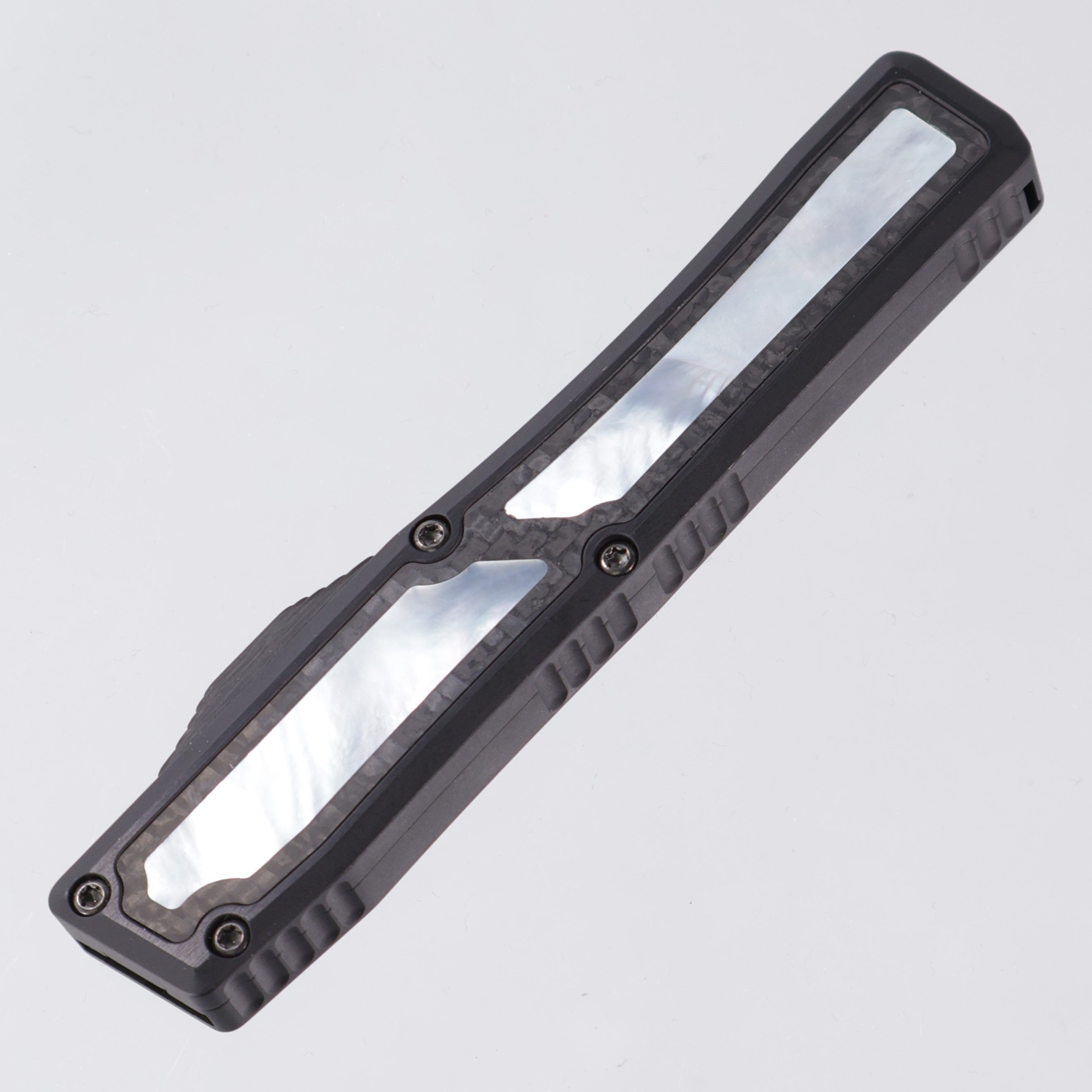 Heretic Nyx Custom - Double Edge Baker Forge Damascus - Aluminum Chassis w/ Carbon Fiber & Mother Of Pearl Inlays - Carbon Fiber Button w/ MOP Inlay - DLC Hardware