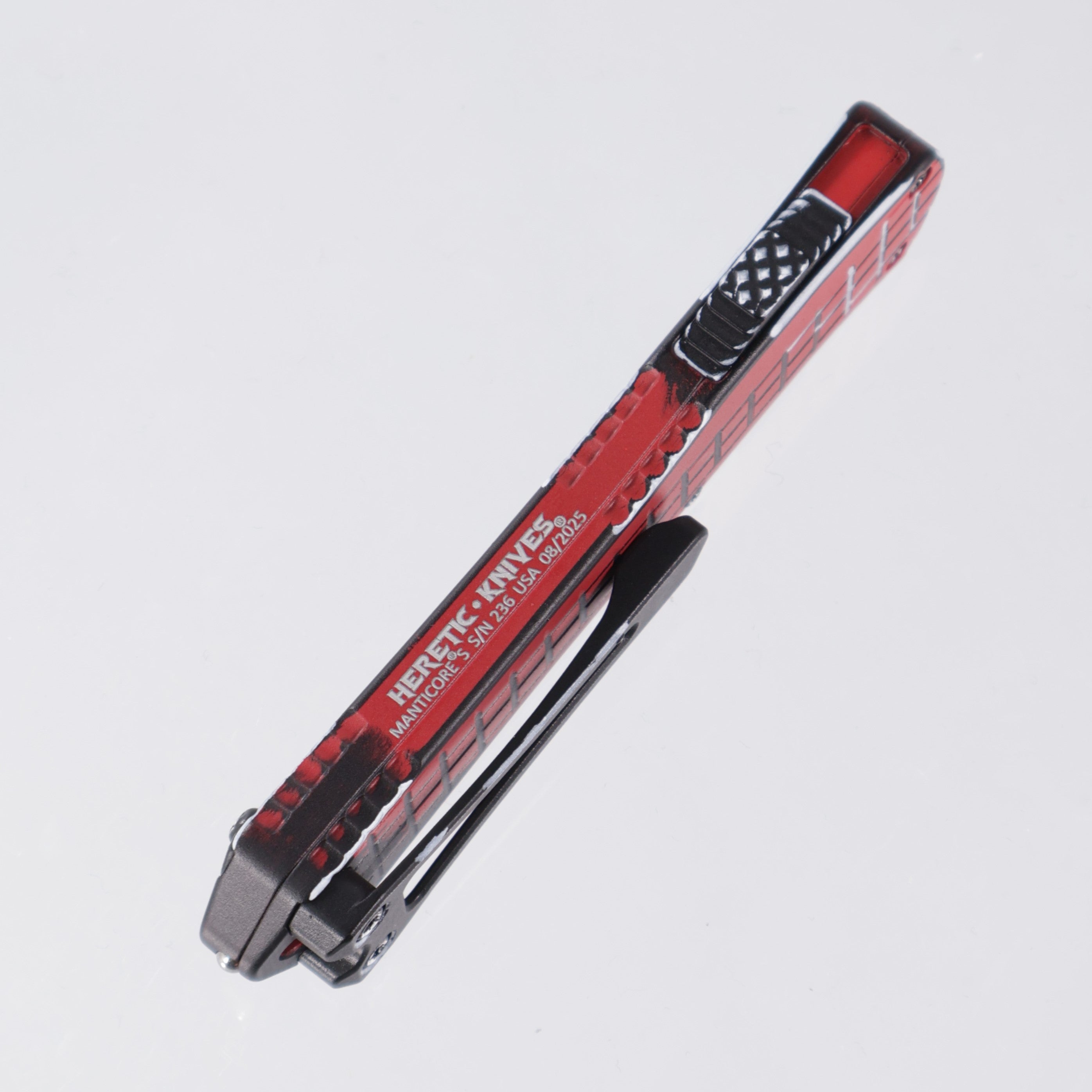 Heretic Manticore S Recurve - Red Cel Shade - Magnacut - H025F-CS-RD