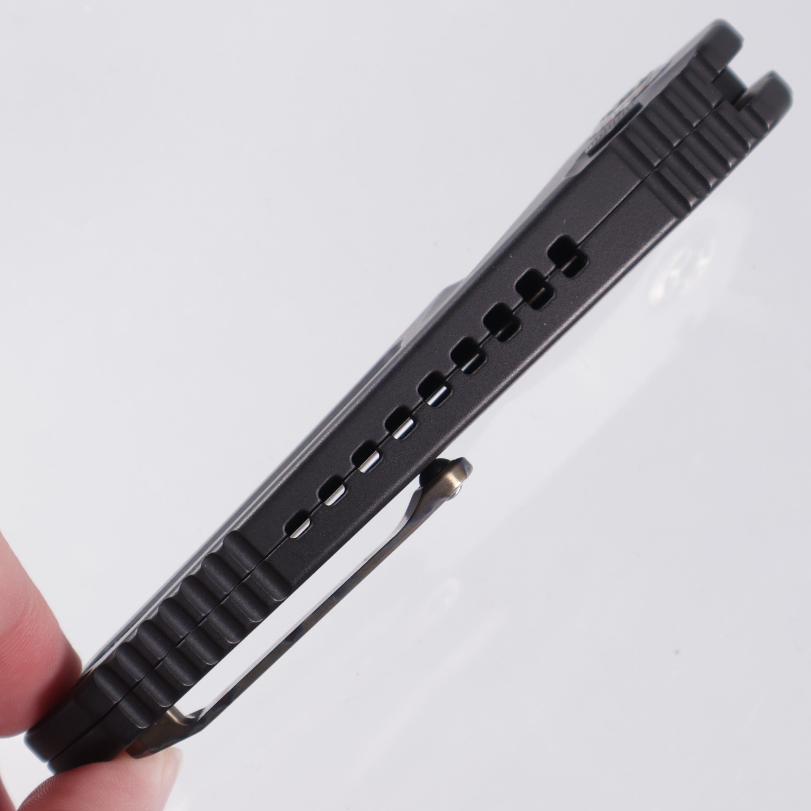 Heretic Pariah Double Action Prototype - Two-Tone DLC Elmax - Black Aluminum w/ Flamed Ti Pivot Collar - H048-10A-PROTO Pre-Owned