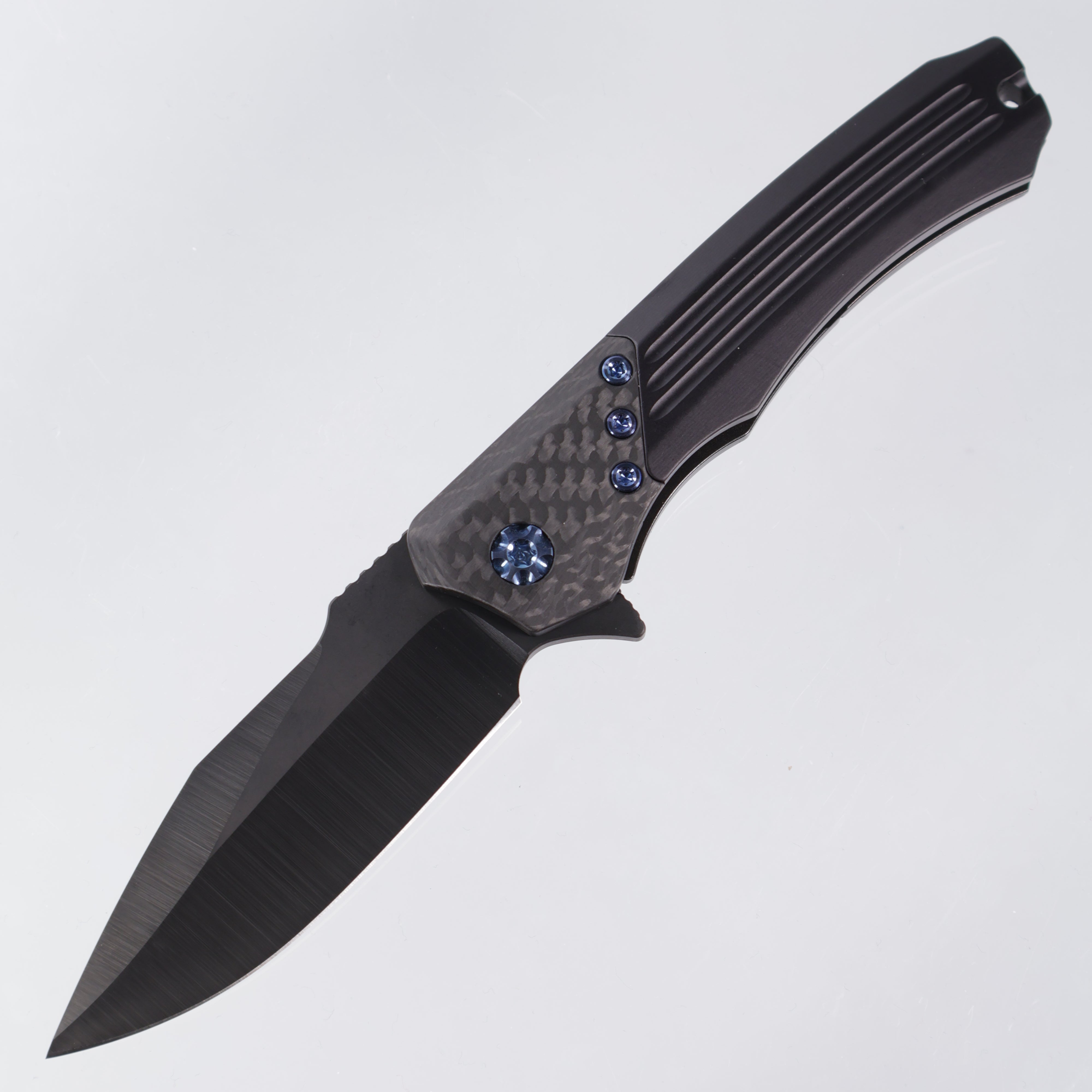 Heretic Wraith Manual V2 Prototype - Satin DLC w/ Hand Ground S35VN - Integral Aluminum w/ CF Bolster - Blue Hardware - Pre-Owned