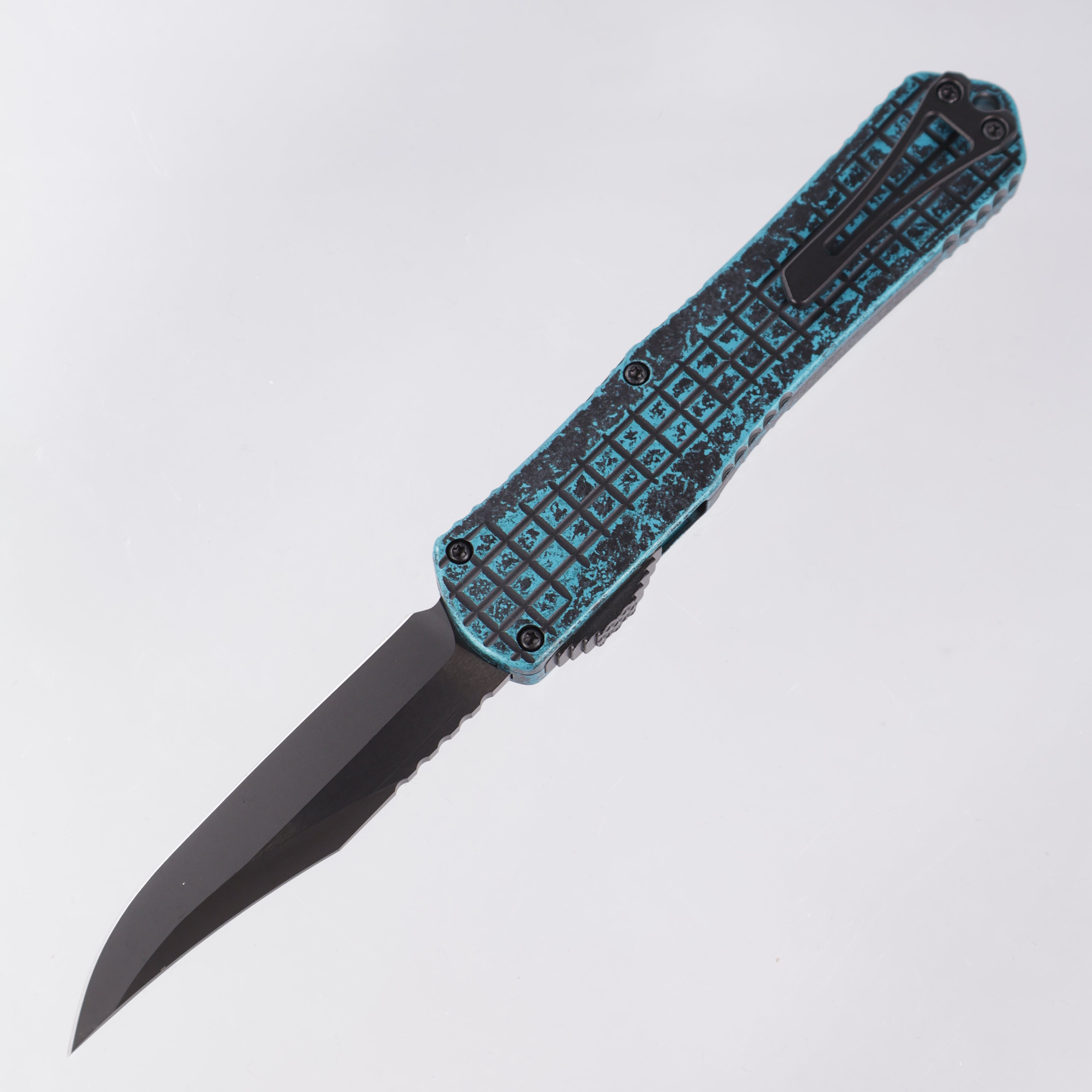 Heretic Manticore X - Breakthrough Turquoise Frag Aluminum - DLC Bowie Magnacut - H030BF-6A-BRKTQ