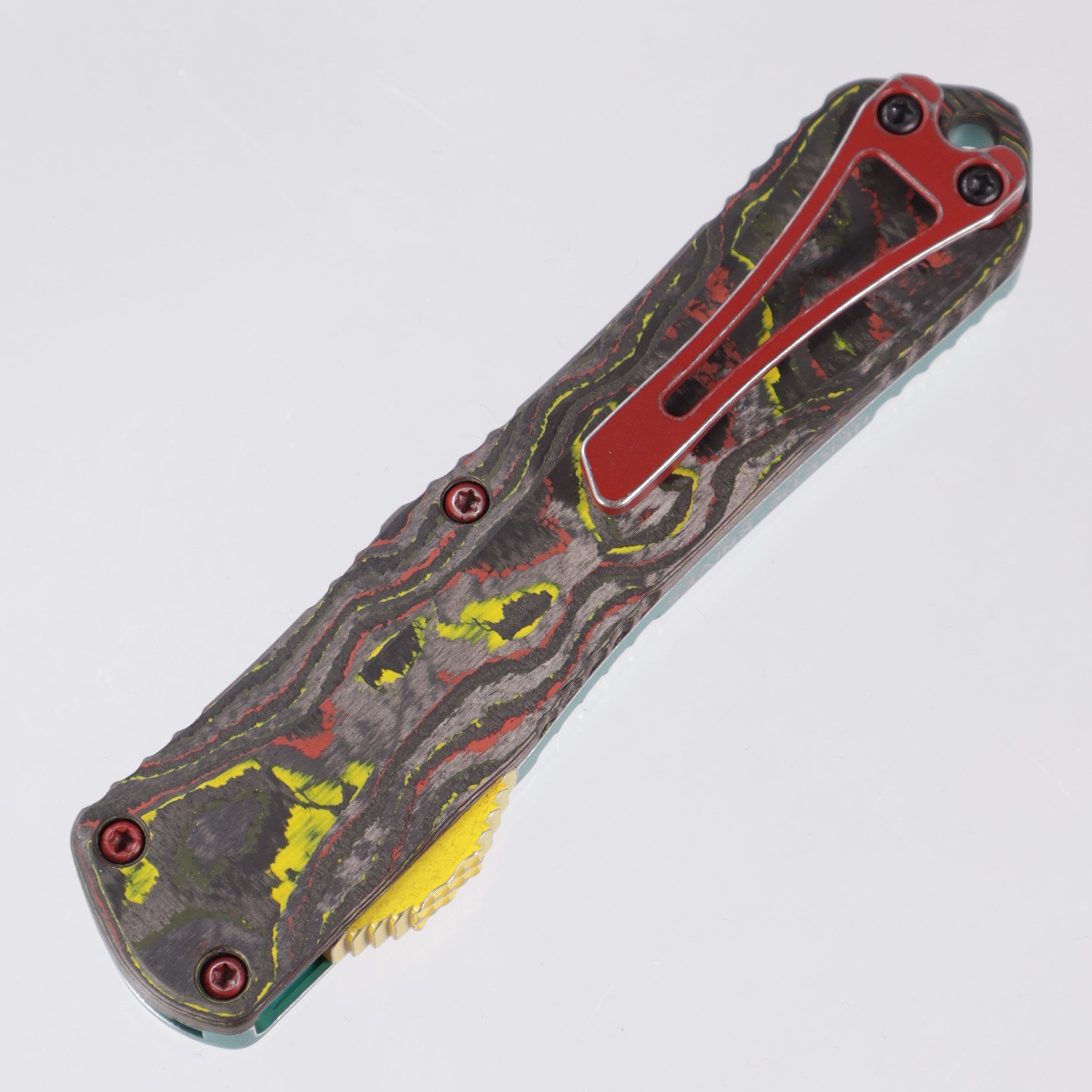 Heretic Manticore E - Bounty Hunter - Bowie Two-Tone Magnacut Part Serrate - Camo Carbon Back & Aluminum Front - H026B-14B-BOUNTY