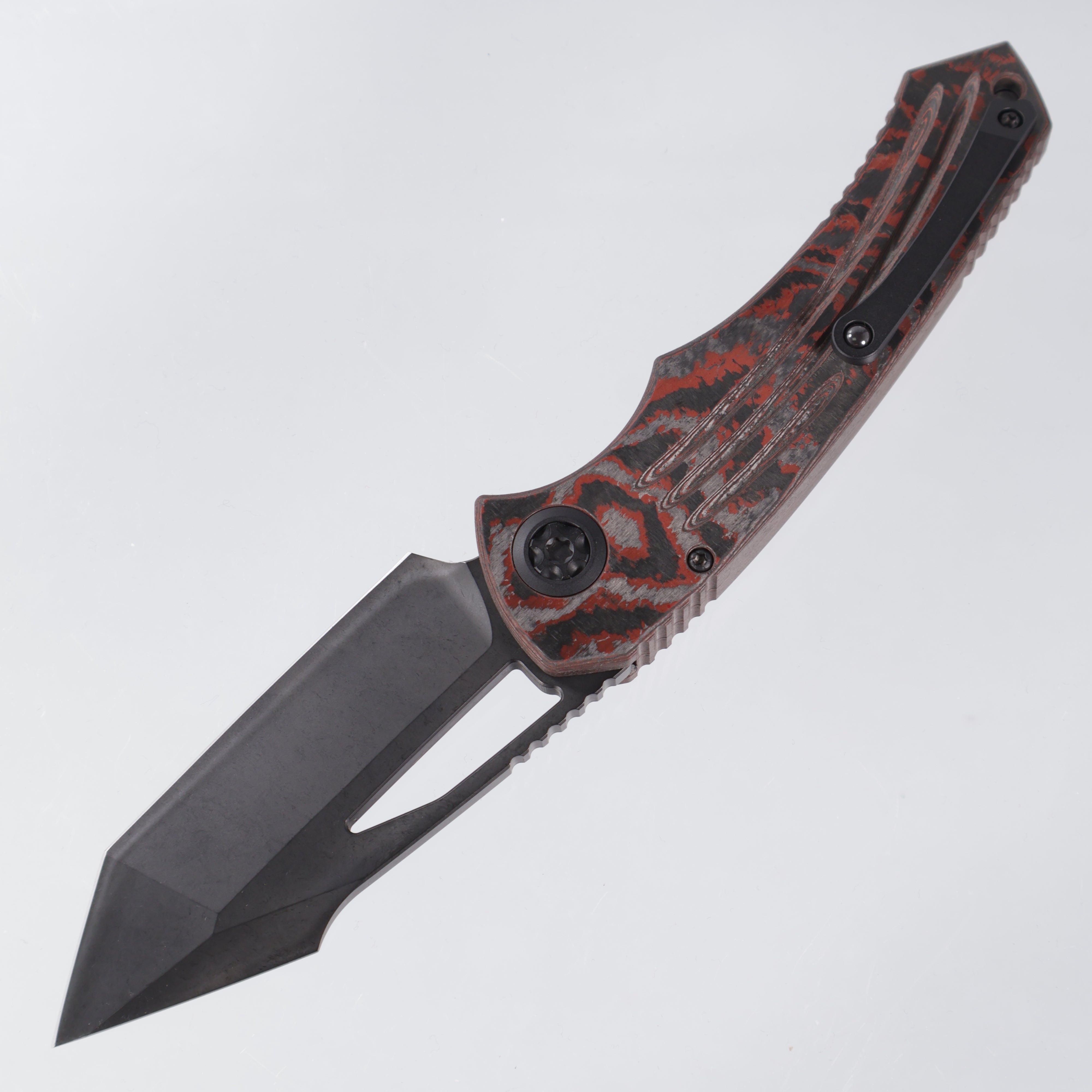Heretic Pariah Manual Tanto - Blood Red Camo Carbon - DLC Magnacut - H047-6A-RD/CC