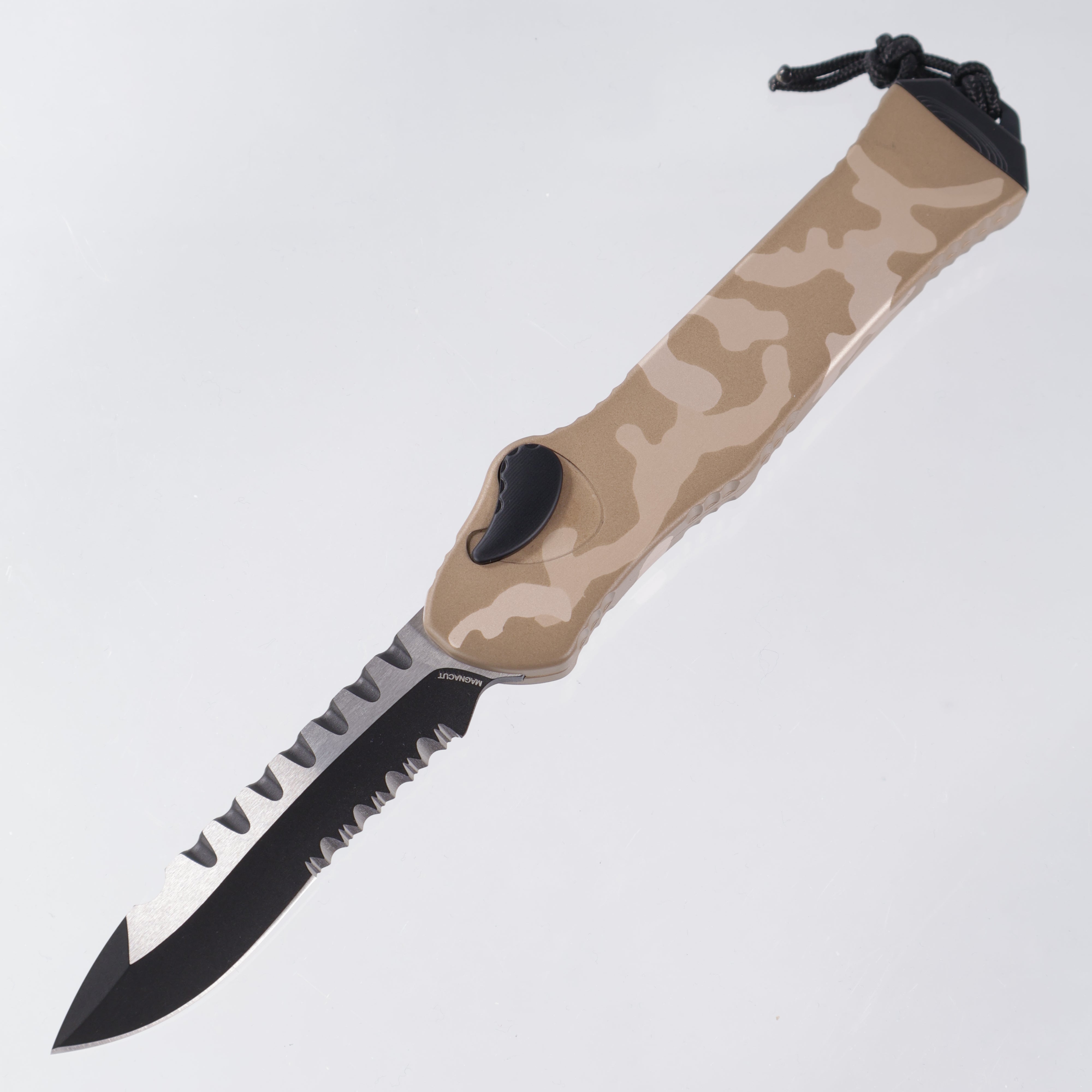 Heretic Hydra V3 - Two-Tone Recurve Magnacut Partial Serrate - Tan Camo Aluminum - H008-10B-TCAMO