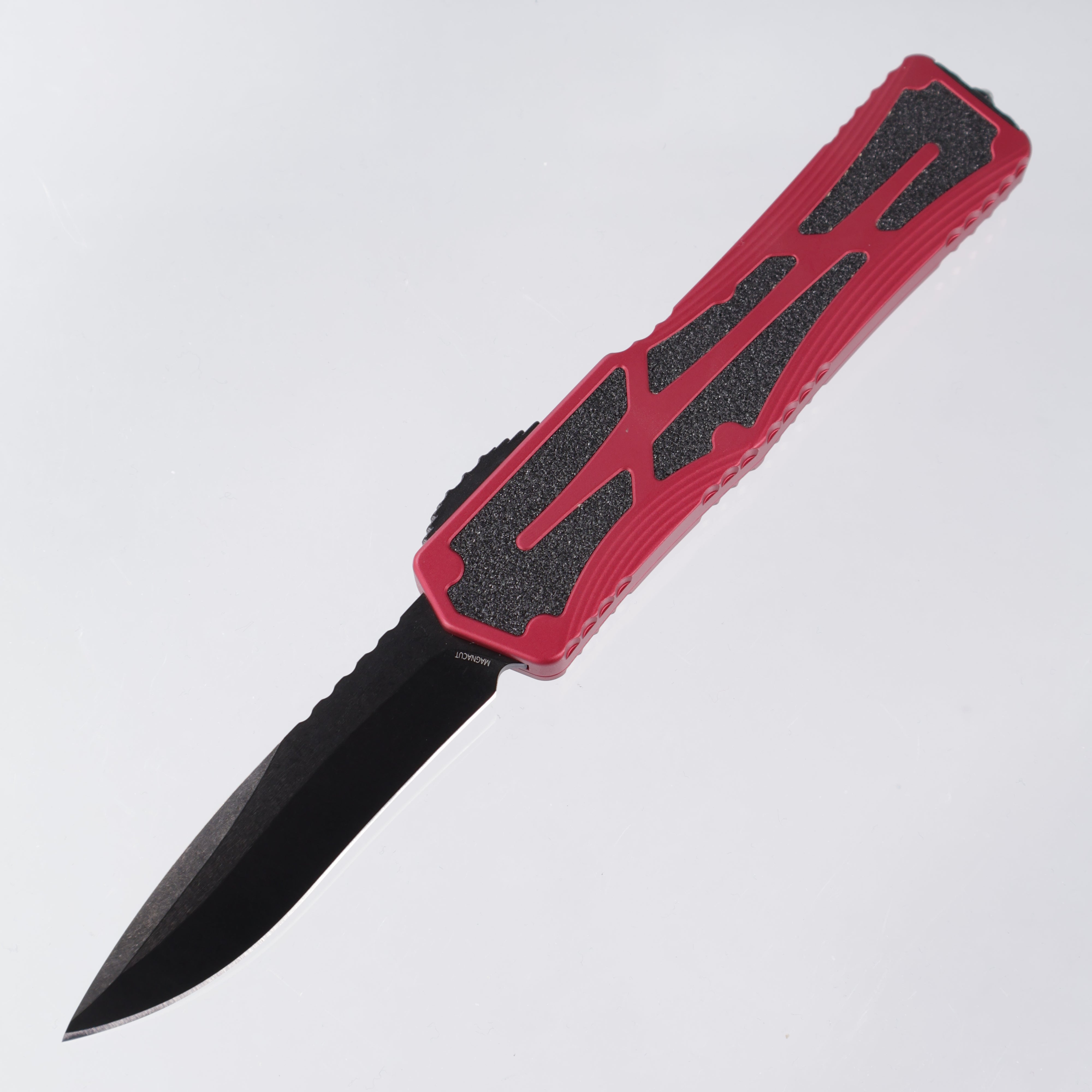 Heretic Colossus - Recurve DLC Magnacut - Red Aluminum w/ Grip Tape Inlay - H042-6A-RED