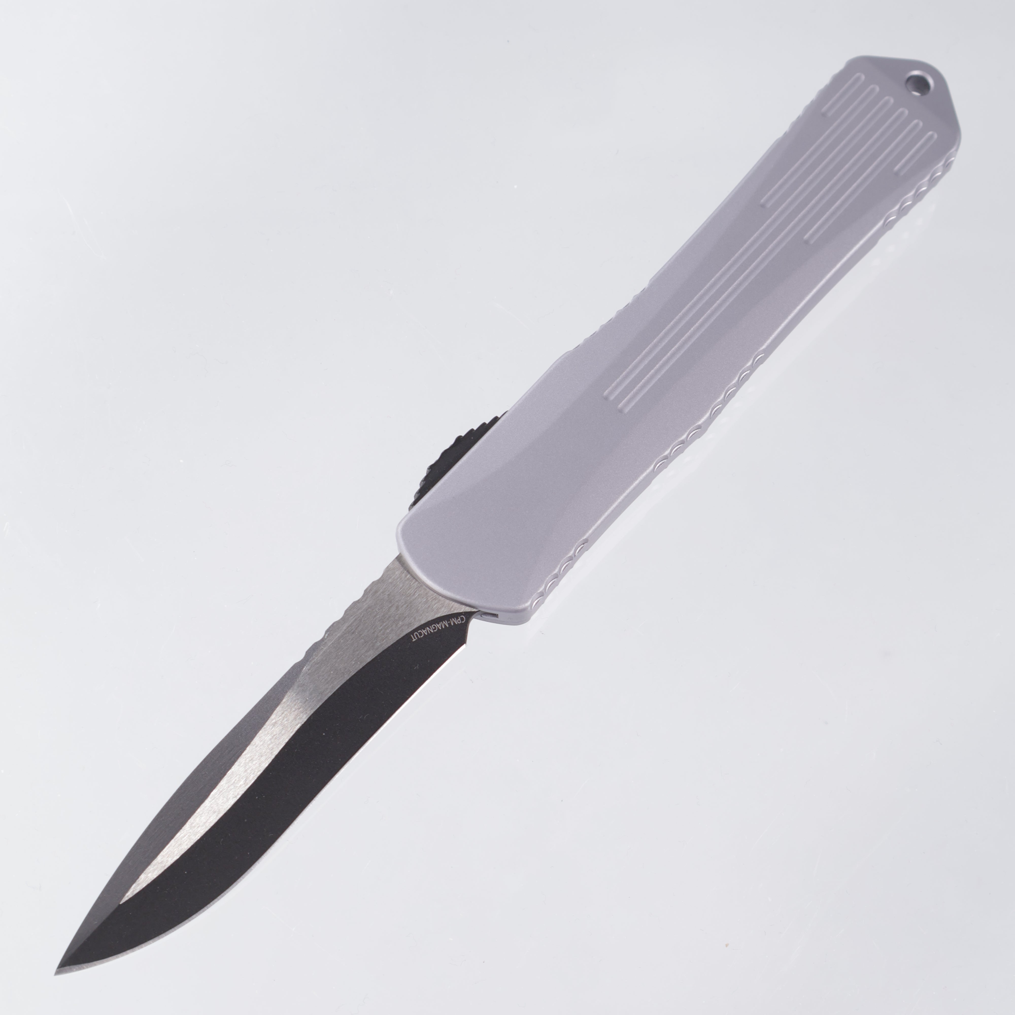 Heretic Manticore X - Recurve Two-Tone Magnacut - Gray Fluted Aluminum - H033-10A-GRAY