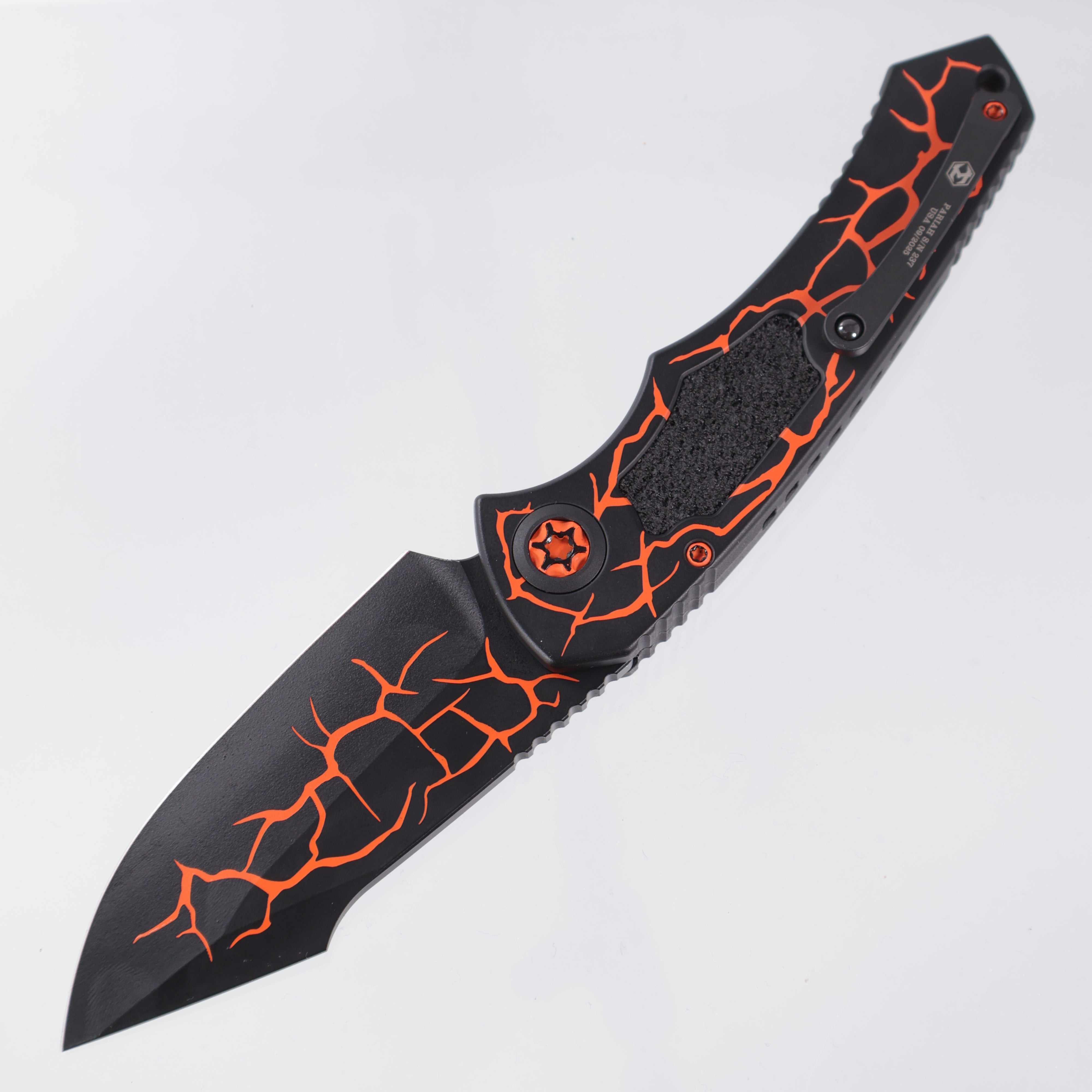 Heretic Pariah Auto Harpoon - UV Orange Magma - Magnacut - H048-MAG-OR