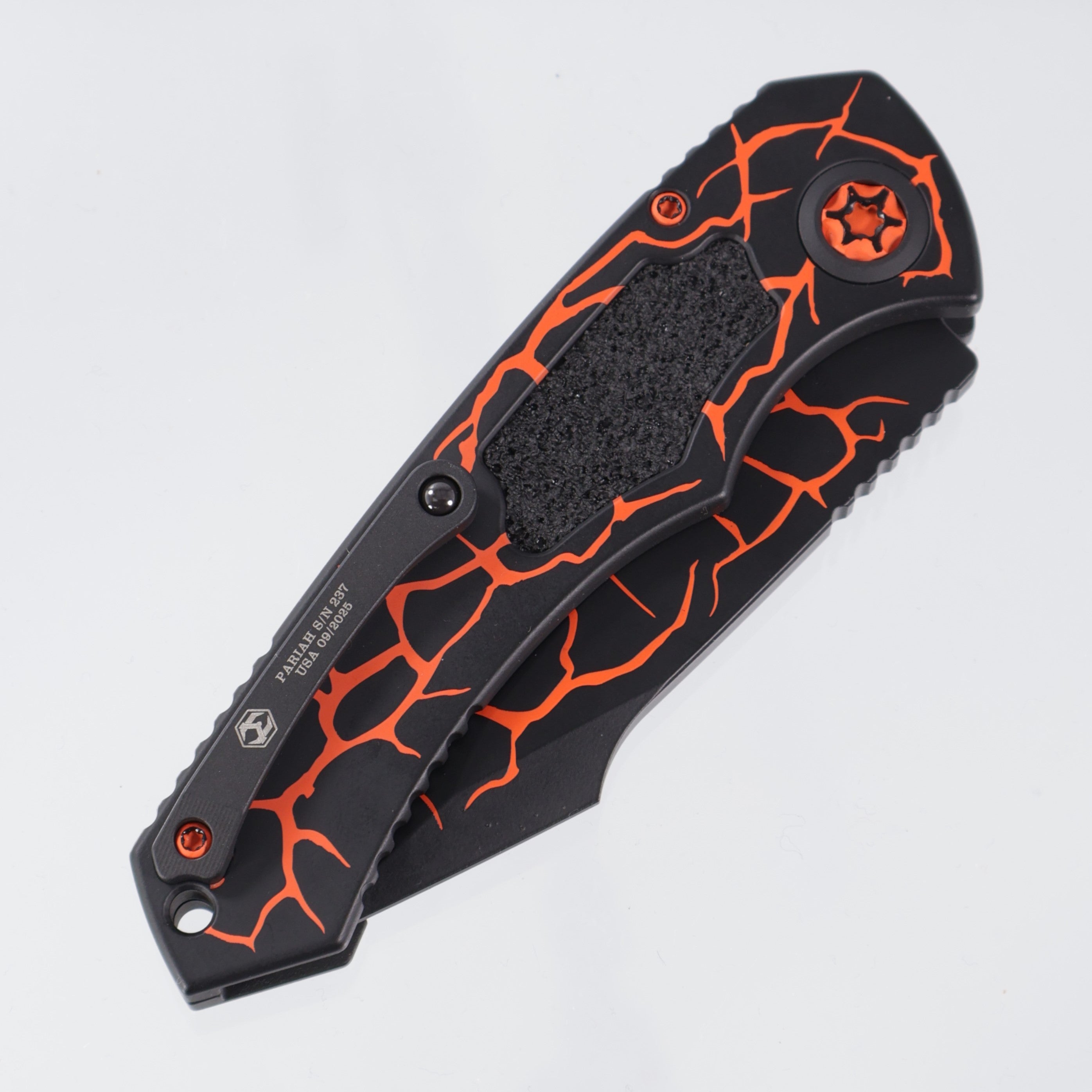 Heretic Pariah Auto Harpoon - UV Orange Magma - Magnacut - H048-MAG-OR
