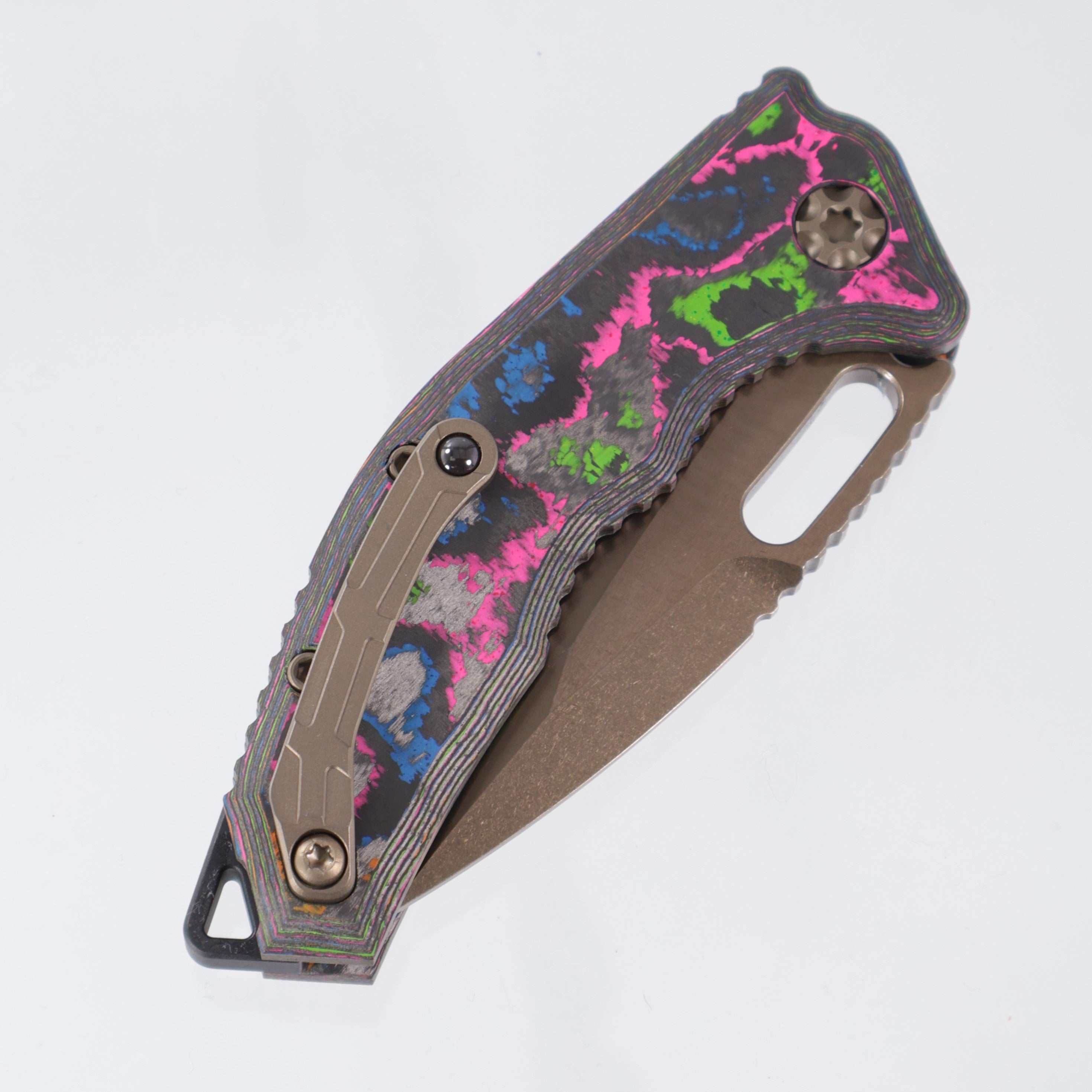 Heretic Medusa V3 Auto Tanto - 80s Camo Carbon - Full Serrate Bronze Magnacut - BR OP Exclusive - H011-7C-80/CC