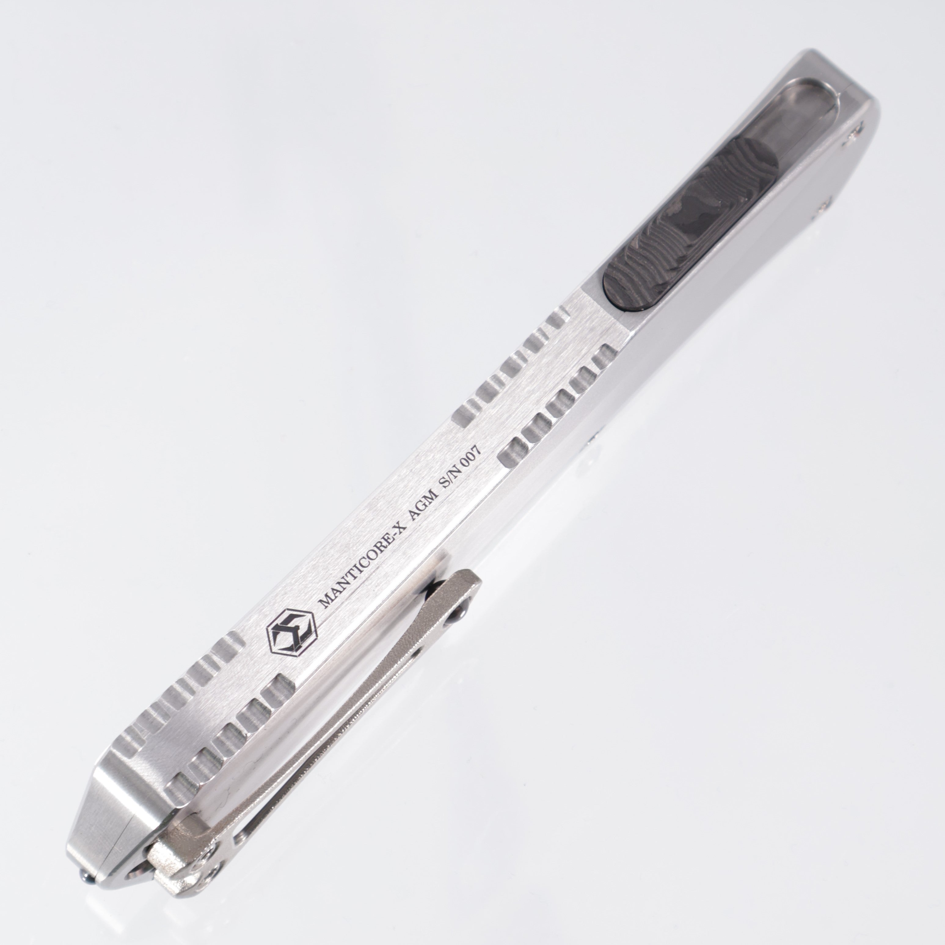 Heretic Manticore X Custom - Hand Ground Vegas Forge Damascus Blued Double Edge - Hefted Stainless Handle w/ Carbon Fiber Button - Orange Peeled Ti Clip - S/N 007 - Pre-Owned