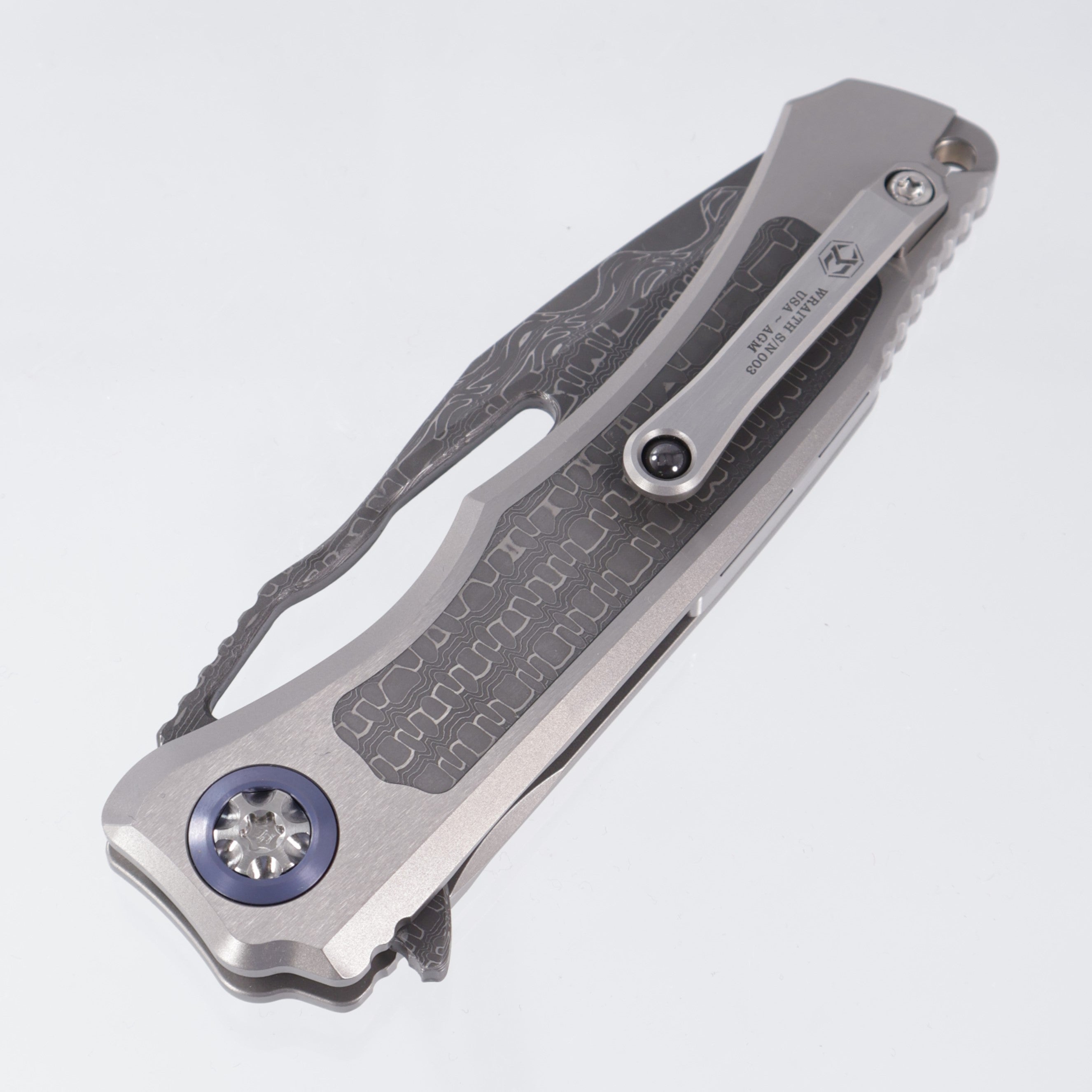 Heretic Wraith V4 Manual Custom - Vegas Forge Reptilian SanMai Blade - Hefted Titanium Chassis w/ Vegas Forge Reptilian Inlays & Abalone button