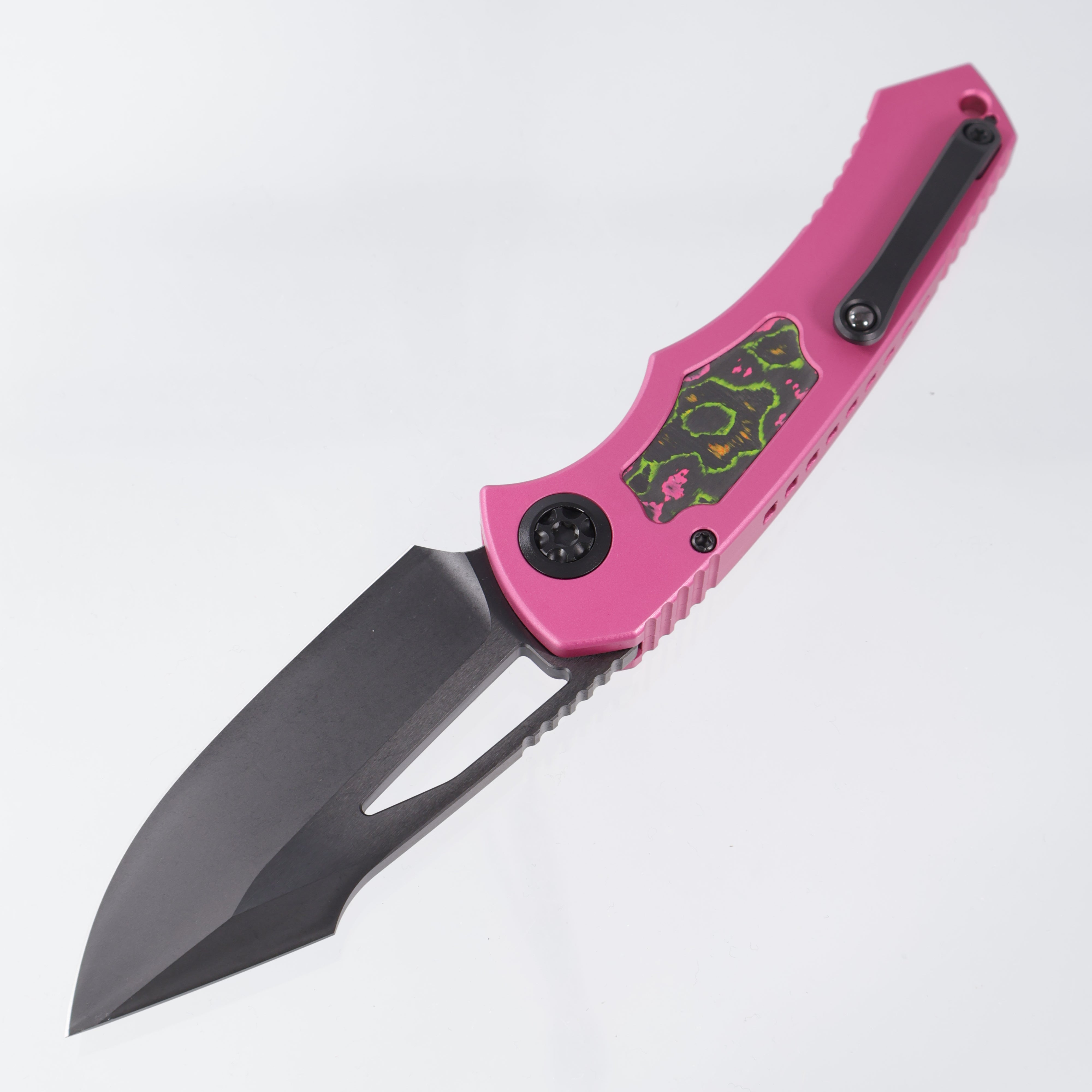 Heretic Pariah Manual Single Edge - Pink Aluminum w/ 80s Camo Carbon inlays - DLC Magnacut - H046-6A-PINK/80S - BROP Exclusive