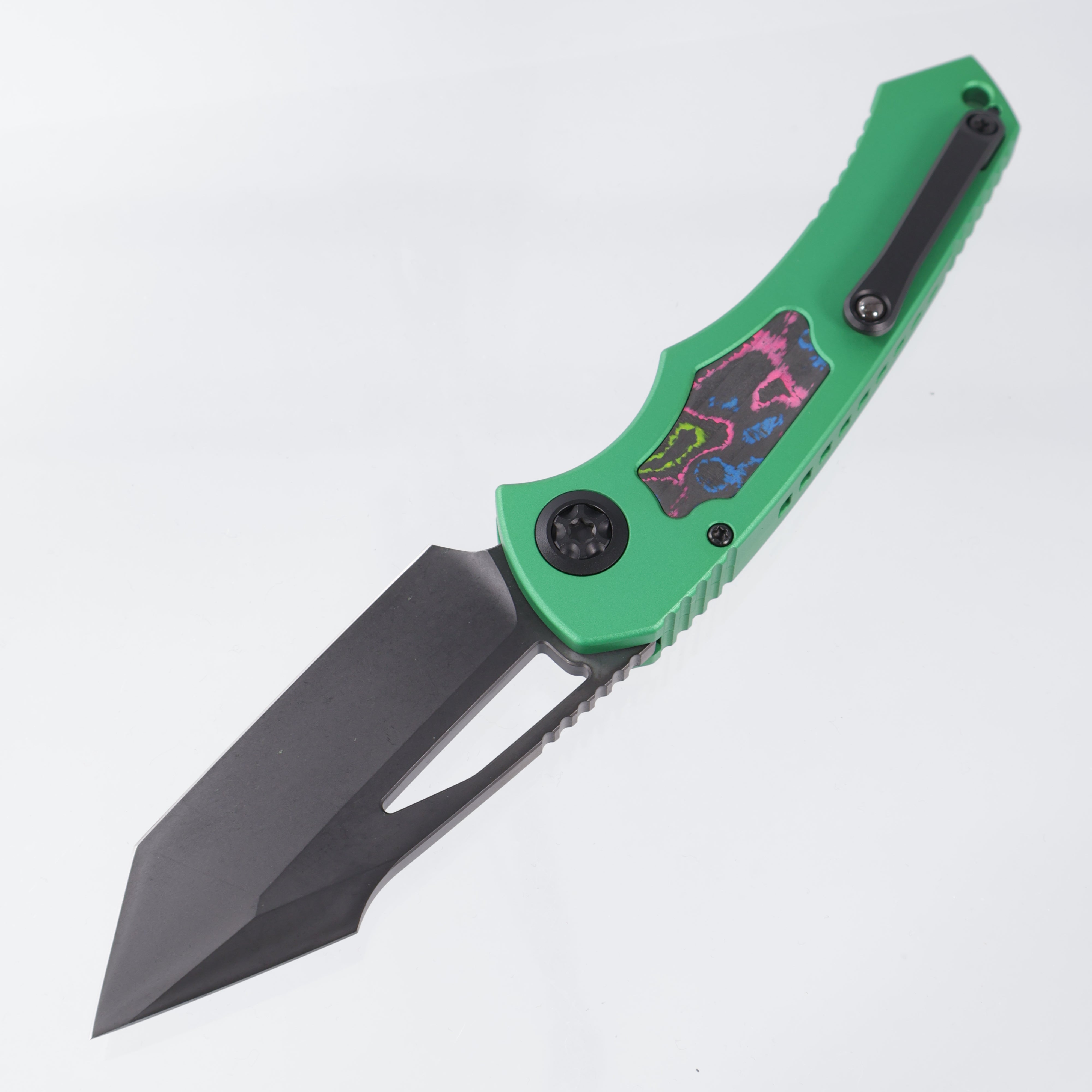 Heretic Pariah Manual Tanto - Green Aluminum w/ 80s Camo Carbon inlays - DLC Magnacut - H047-6A-GRN/80S - BROP Exclusive