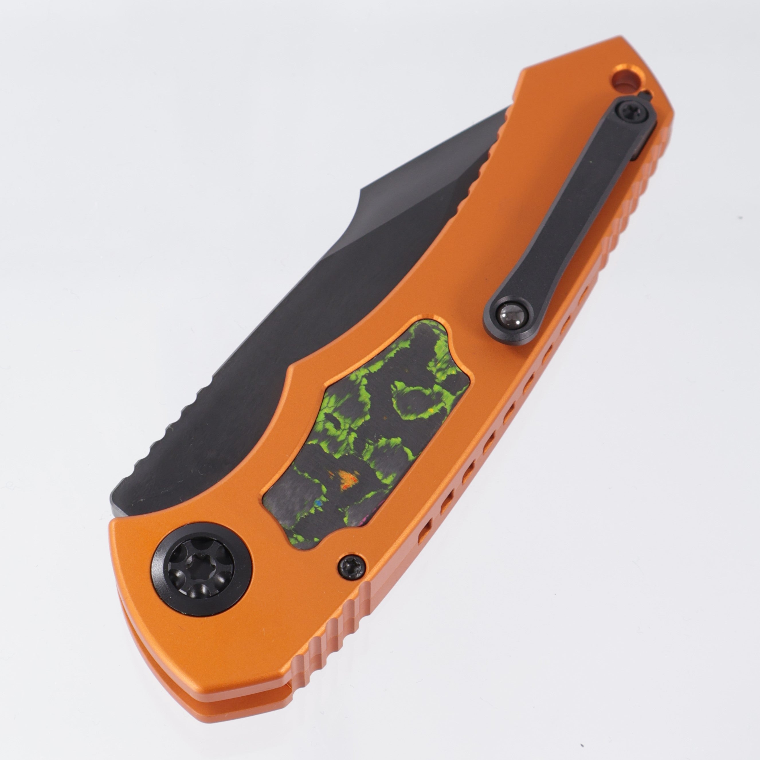 Heretic Pariah Auto Single Edge - Orange Aluminum w/ 80s Camo Carbon inlays - DLC Magnacut - H048-6A-OG/80S - BROP Exclusive