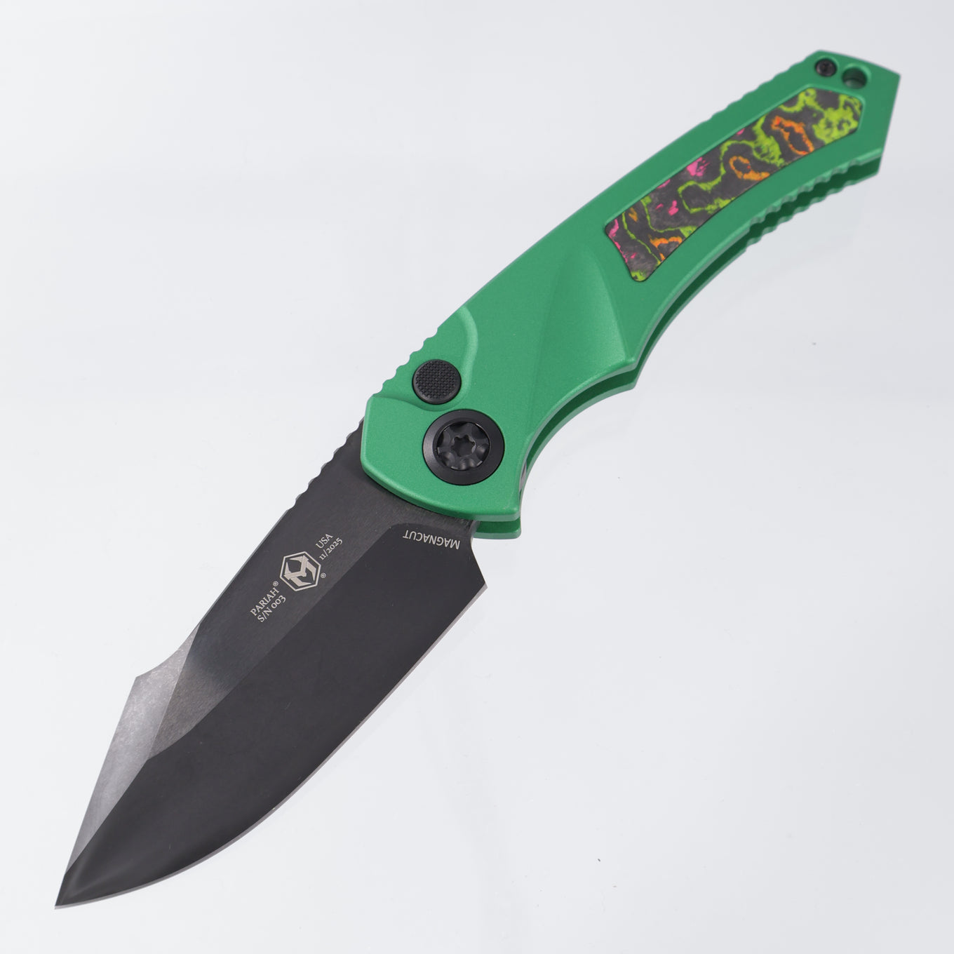Heretic Pariah Auto Single Edge - Green Aluminum w/ 80s Camo Carbon inlays - DLC Magnacut - H048-6A-GRN/80S - BROP Exclusive