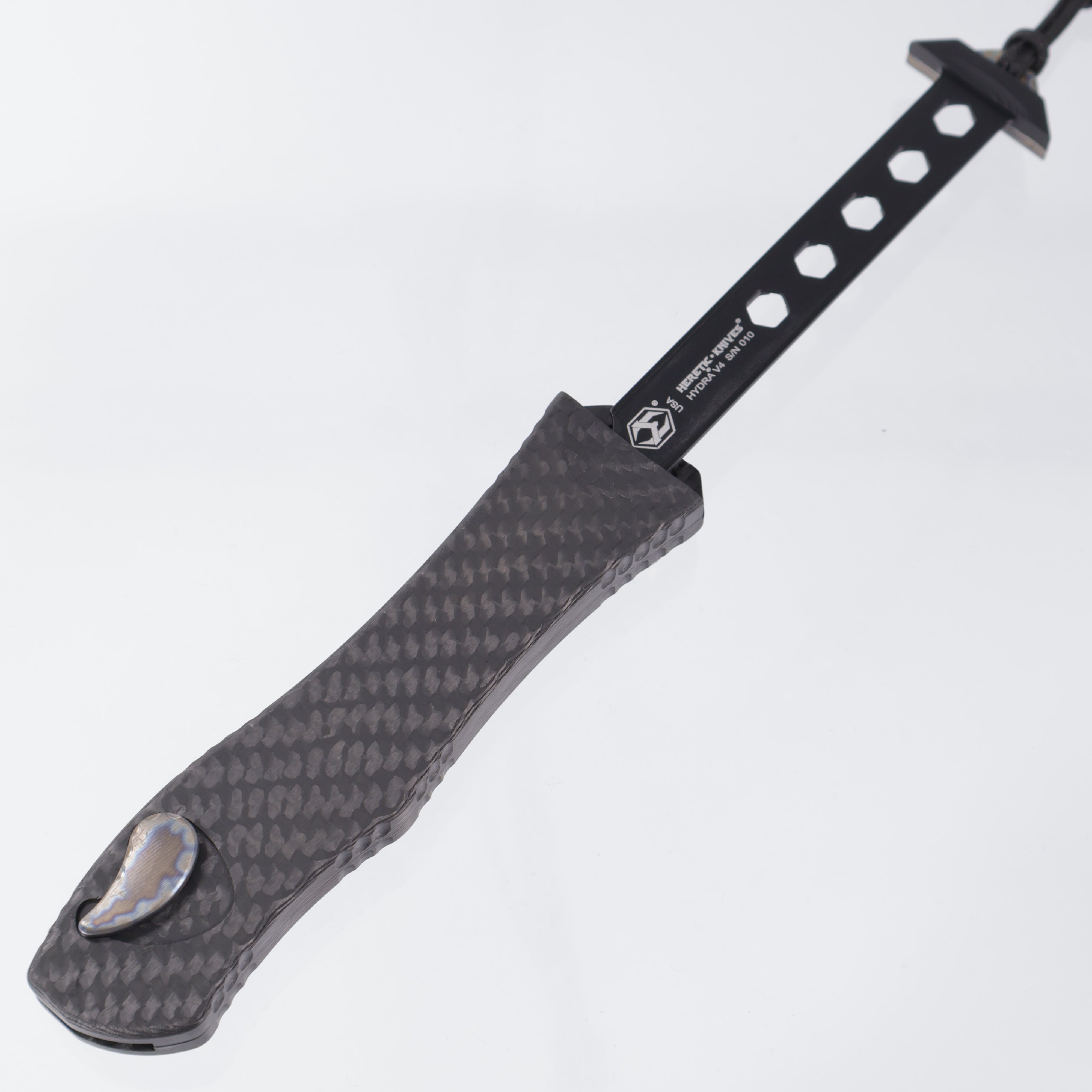 Heretic Hydra V4 Tanto - Carbon Fiber Chassis w/ Flamed Ti Accents - DLC 20CV - H406-6A-CF/FTI