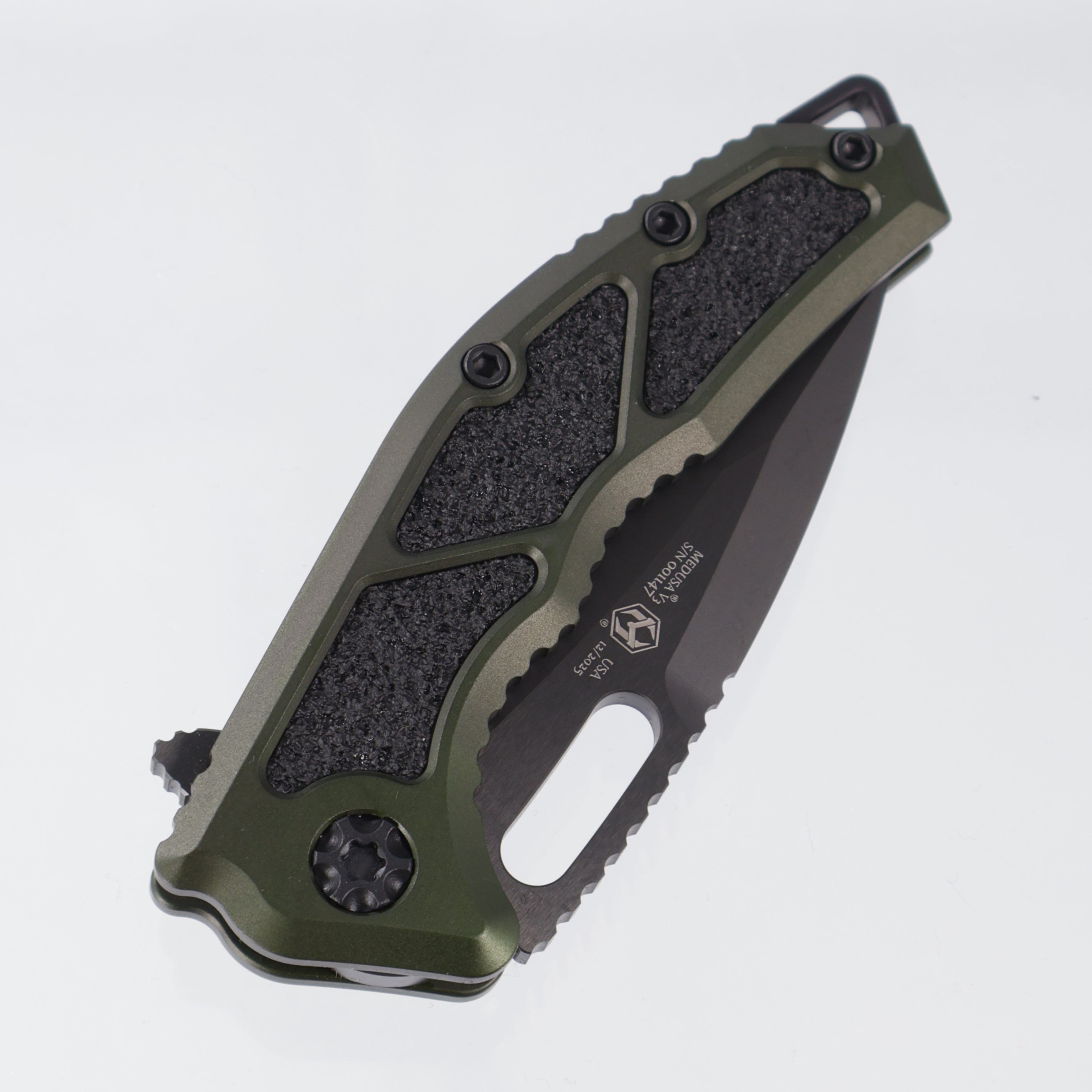 Heretic Medusa V3 Manual Recurve - OD Green Aluminum - DLC Magnacut - H01-6A-GRN