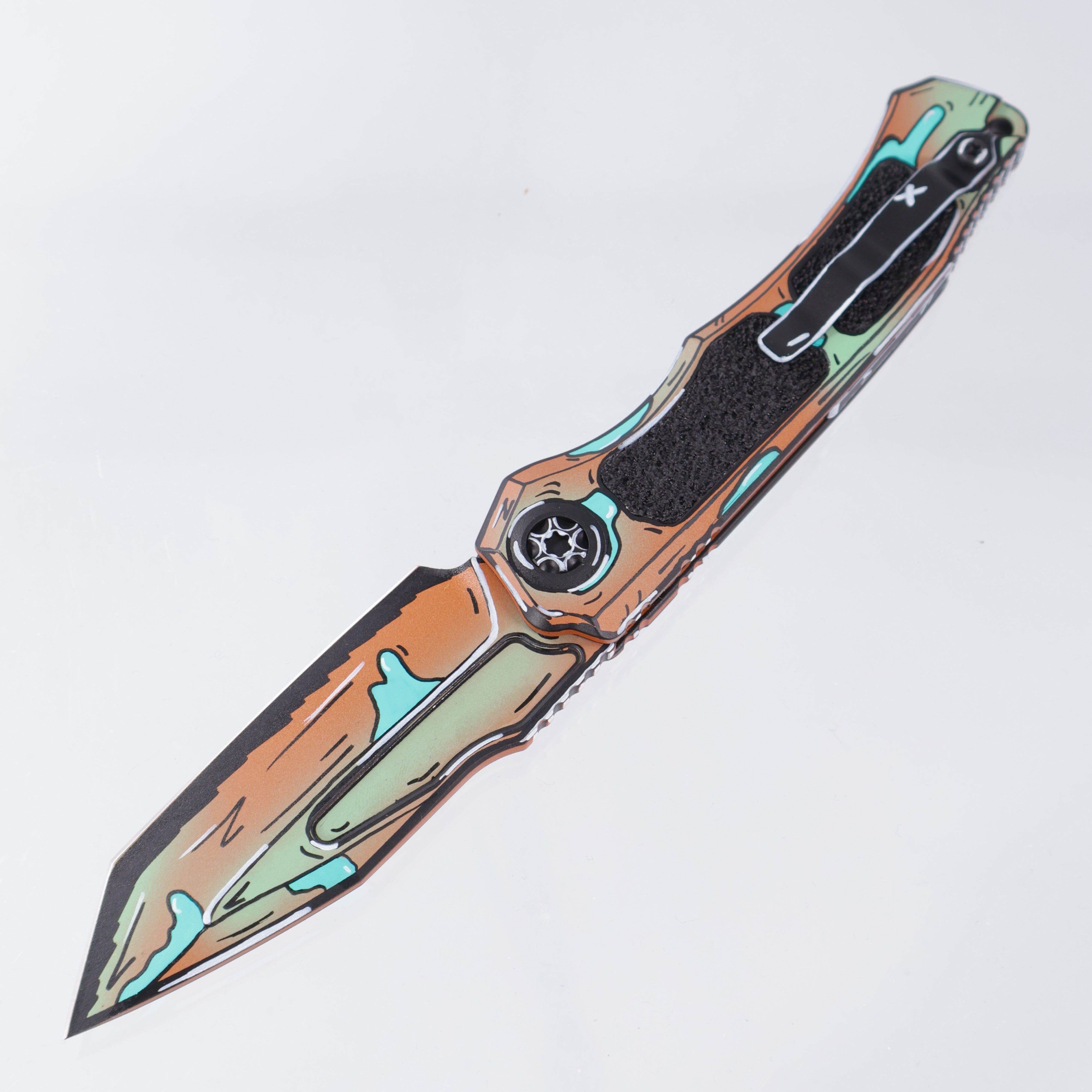 Heretic Wraith V4 Auto Tanto - Shipwreck Cel Shade - Magnacut - H100-CS-SHIP