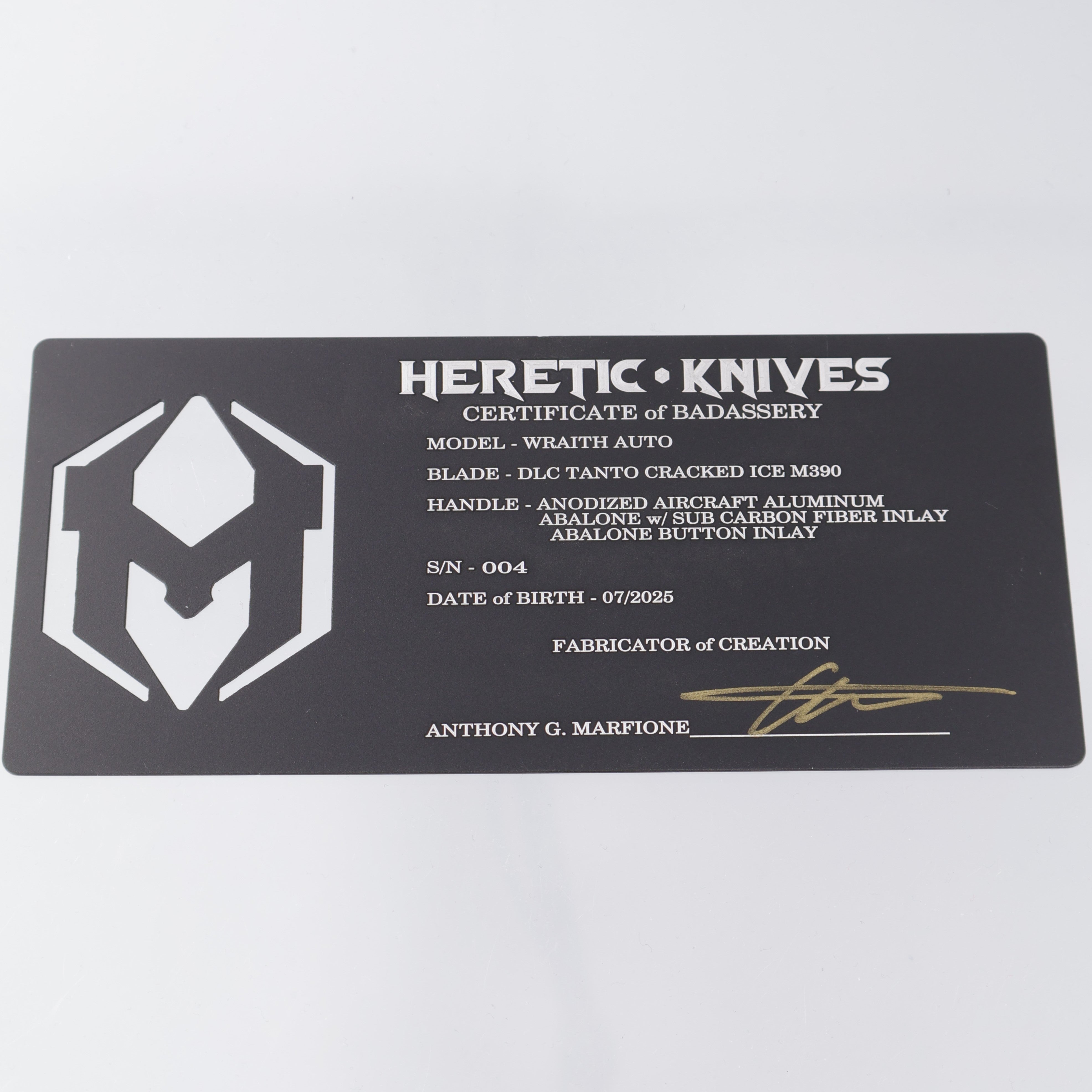 Heretic Wraith Auto Custom - Tanto DLC Cracked Ice M390 - Aluminum w/ Abalone Inlay, Button Inlay, & Carbon Fiber Sub Inlay