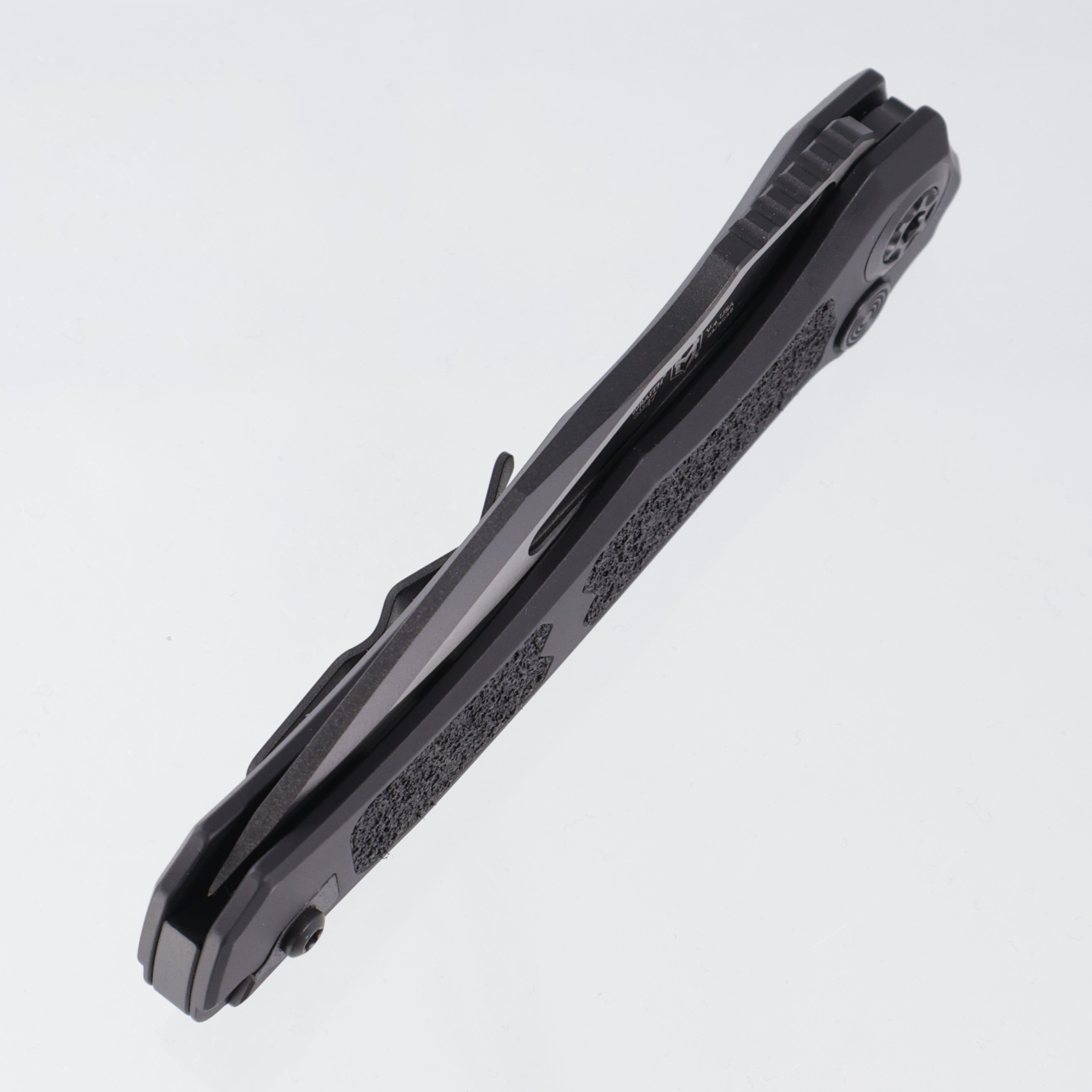 Heretic Wraith V4 Auto Clip Point - Black Aluminum - Two-Tone