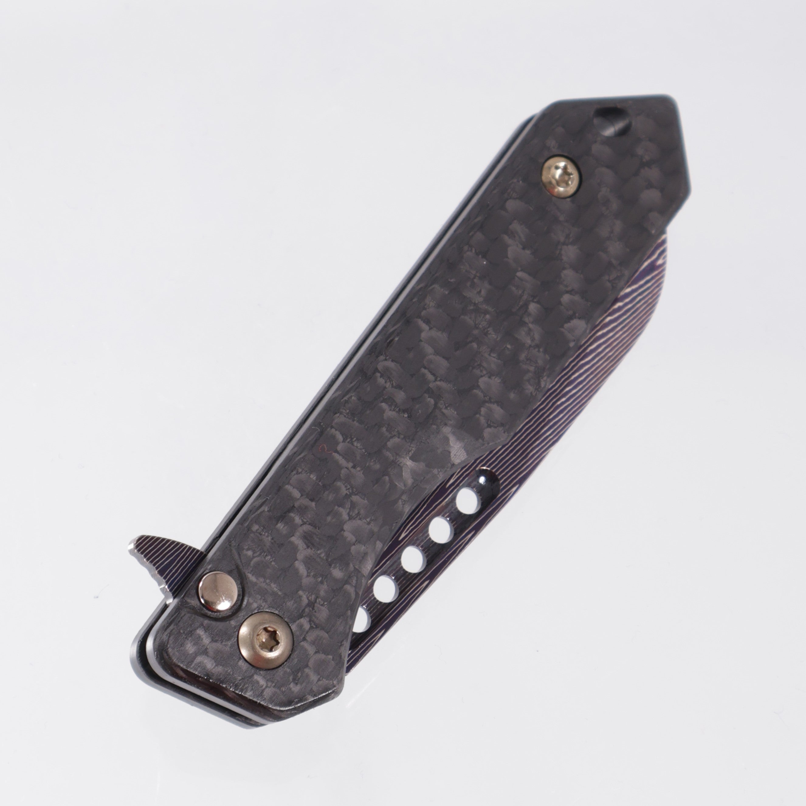 Heretic Jinn Manual Custom - Blue Vegas Forge Herringbone Damascus - Carbon Fiber Chassis w/ Flamed Titanium Clip & Bronze Hardware