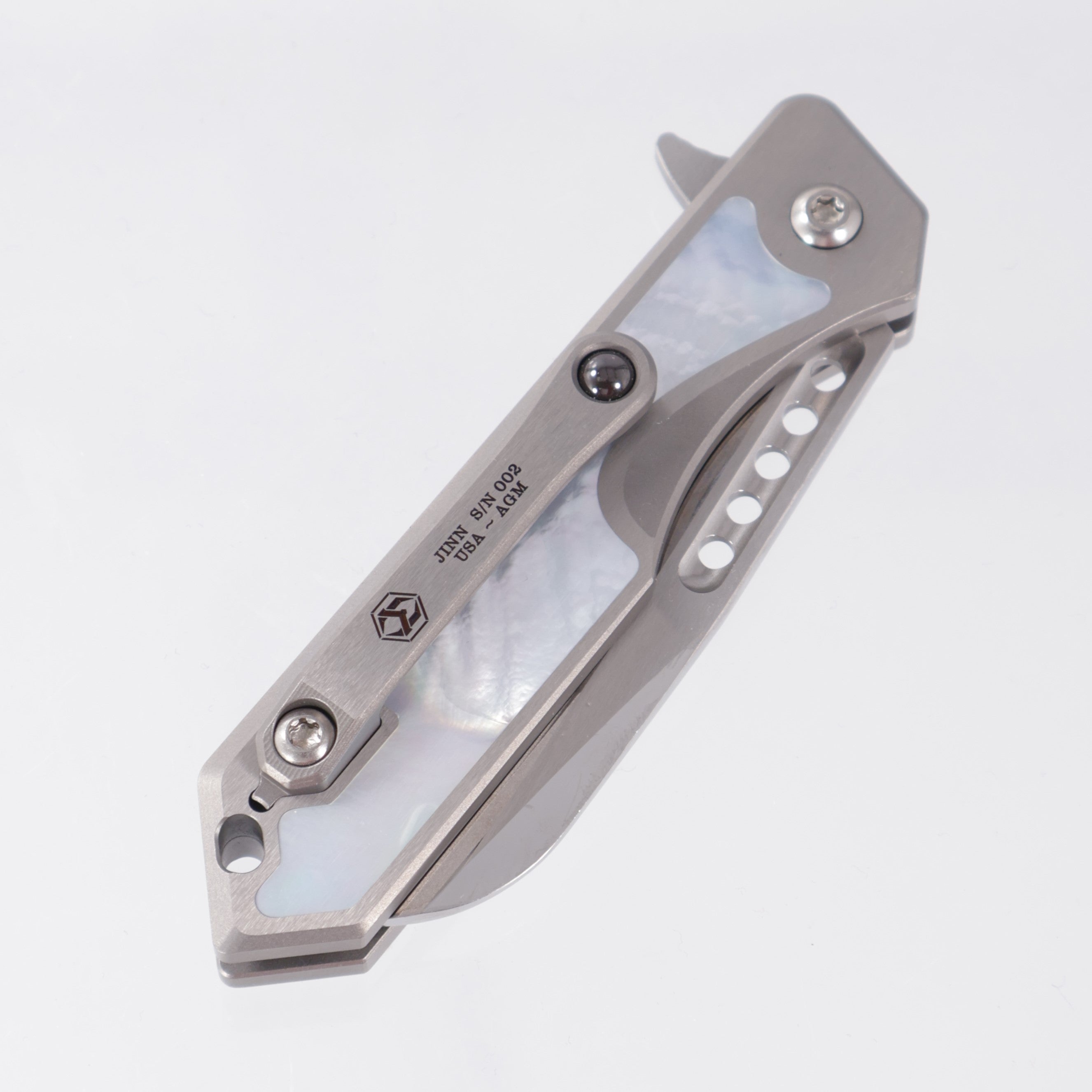 Heretic Jinn Manual Custom - Cracked Ice M390 - Hefted Titanium Chassis w/ Mother Of Pearl inlays