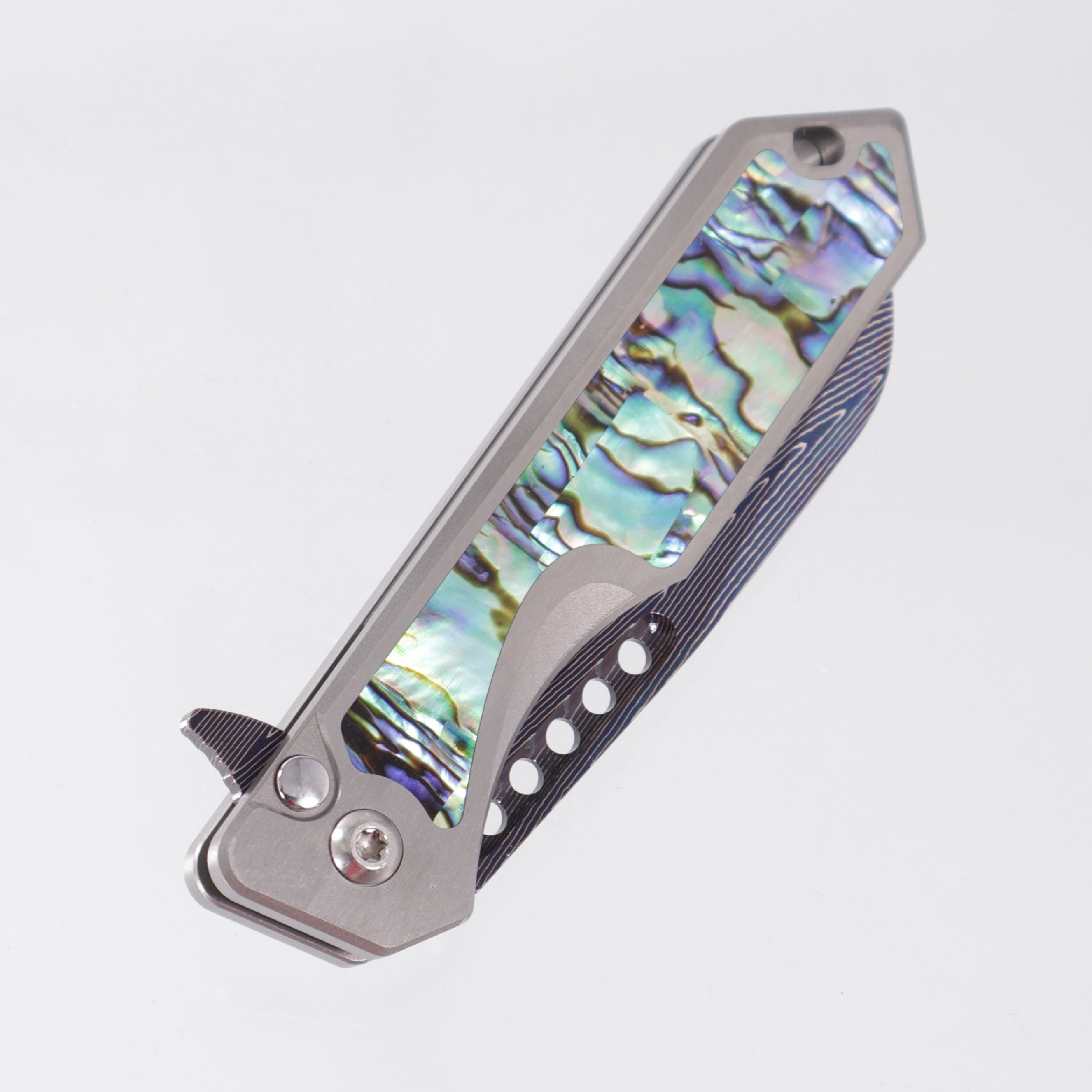 Heretic Jinn Manual Custom - Blue Vegas Forge Herringbone Damascus - Hefted Titanium Chassis w/ Abalone inlays