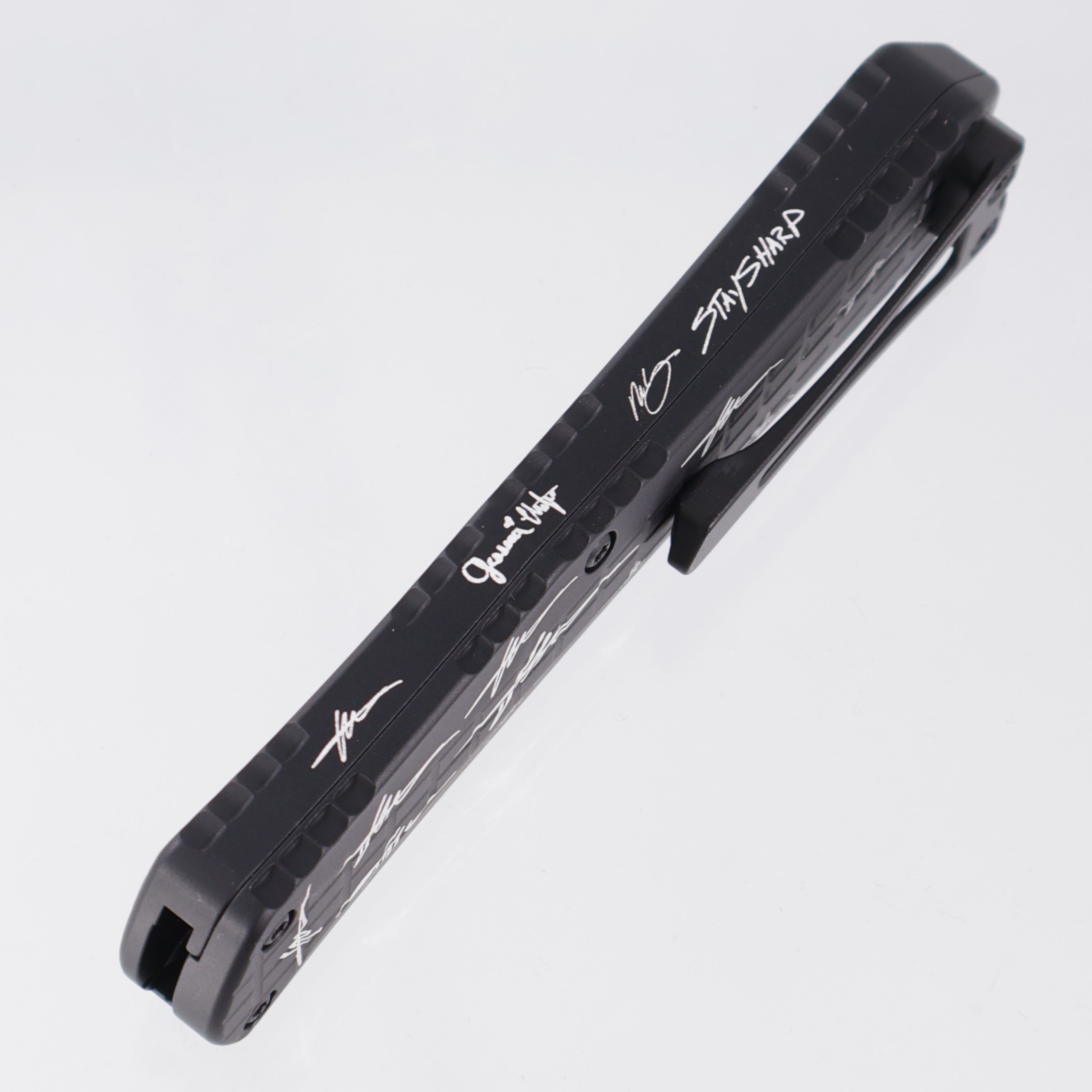 Heretic Manticore E Double Edge Tony Autograph Anniversary Series - Black Grenade Grip Aluminum w/ TJ Marfione Signature Lasering - DLC Full Serrate Magnacut - H028F-6C-TONY