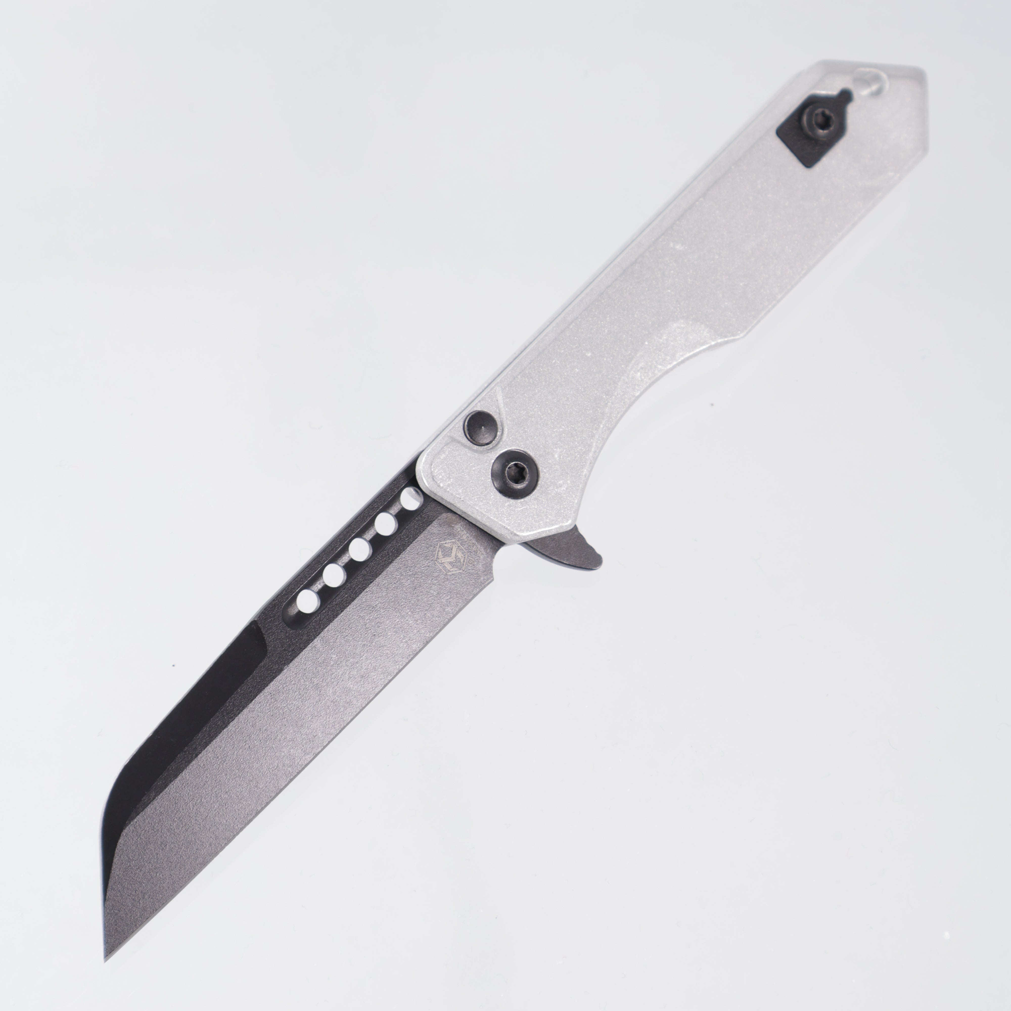 Heretic Jinn Manual - Blizzardworn Aluminum - Battle Black Magnacut - H213-8A-BLZ