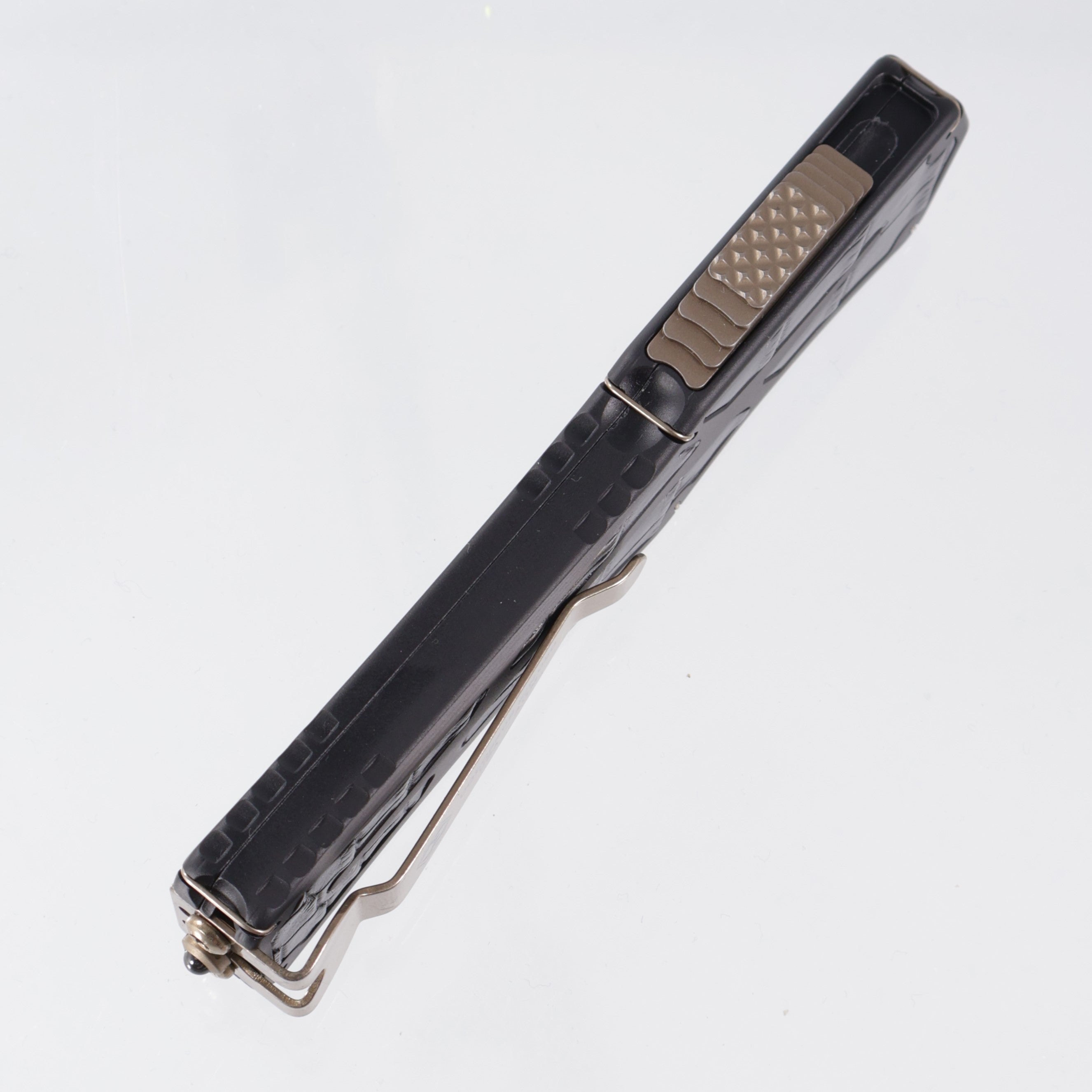 Heretic Colossus Custom - Black Aluminum w/ Crocodile Inlays & Bronzed Hardware - Cracked Ice Bronzed M390