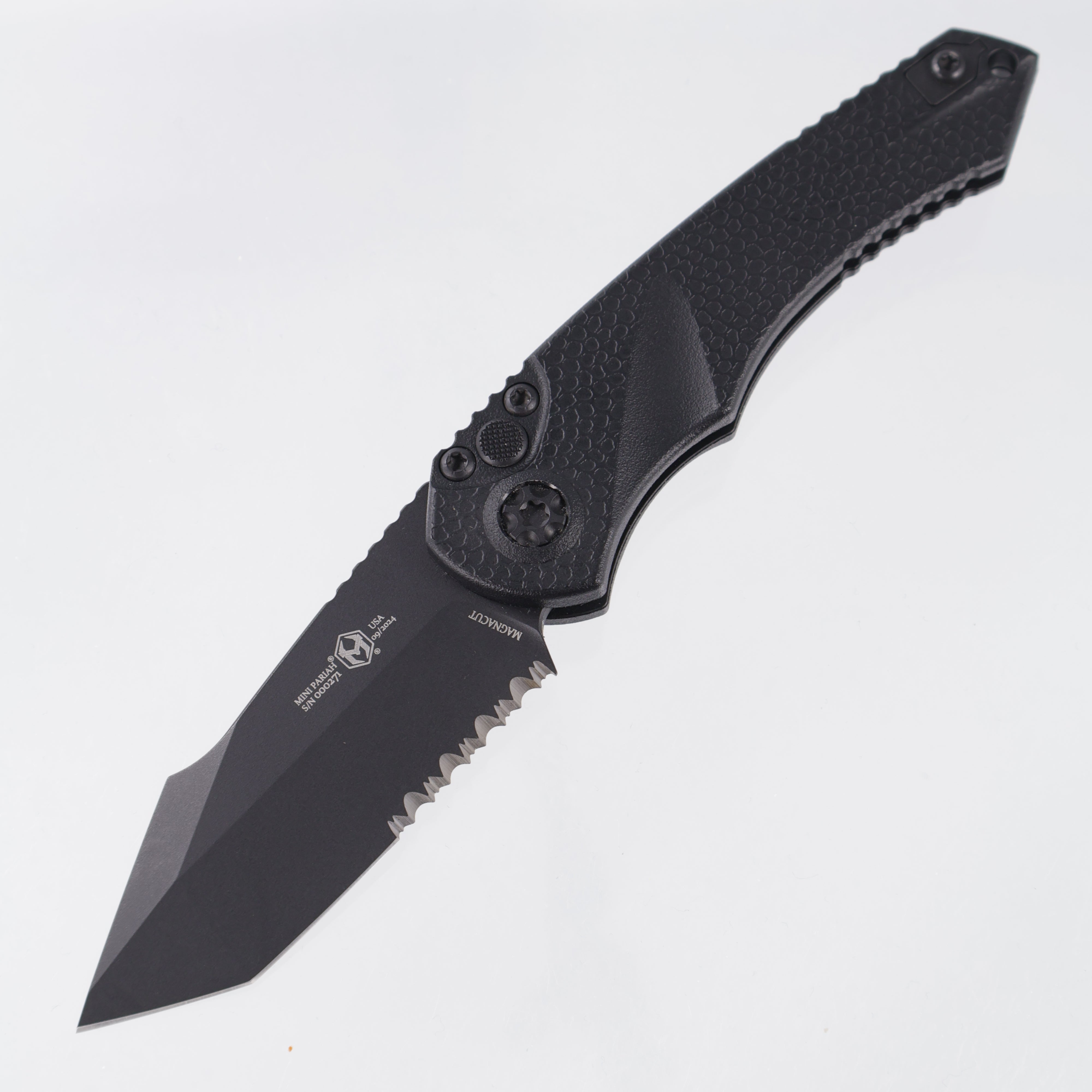 Heretic Mini Pariah Auto Tanto - Black Polymer - Black Tactical Partial Serrate Magnacut - H055-4B-T *PRE-OWNED*