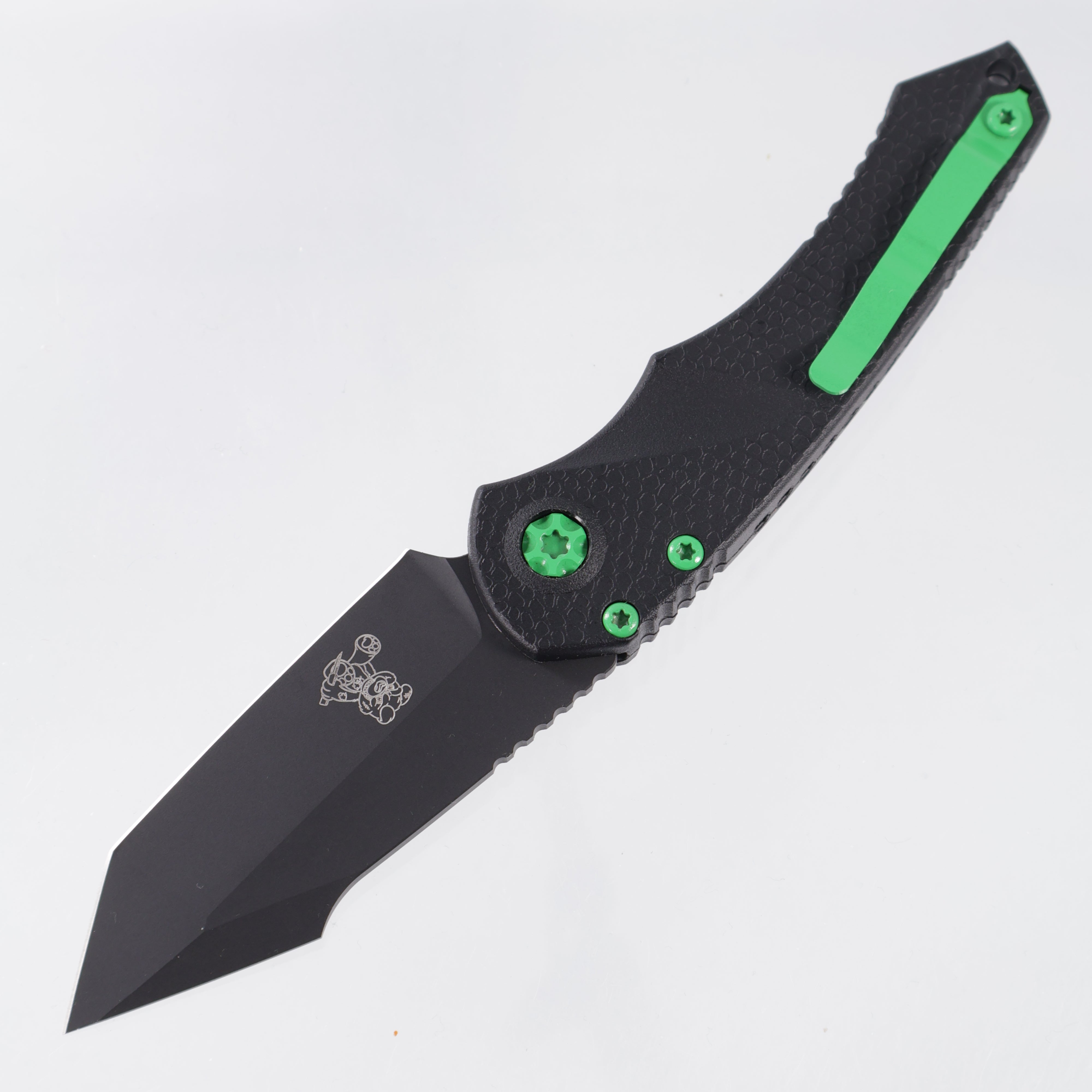 Heretic Mini Pariah Auto Tanto - Black Polymer w/ Toxic Green Hardware - Black Magnacut w/ Snugglez Lasering - H055-4A-TXHDW *PRE-OWNED*