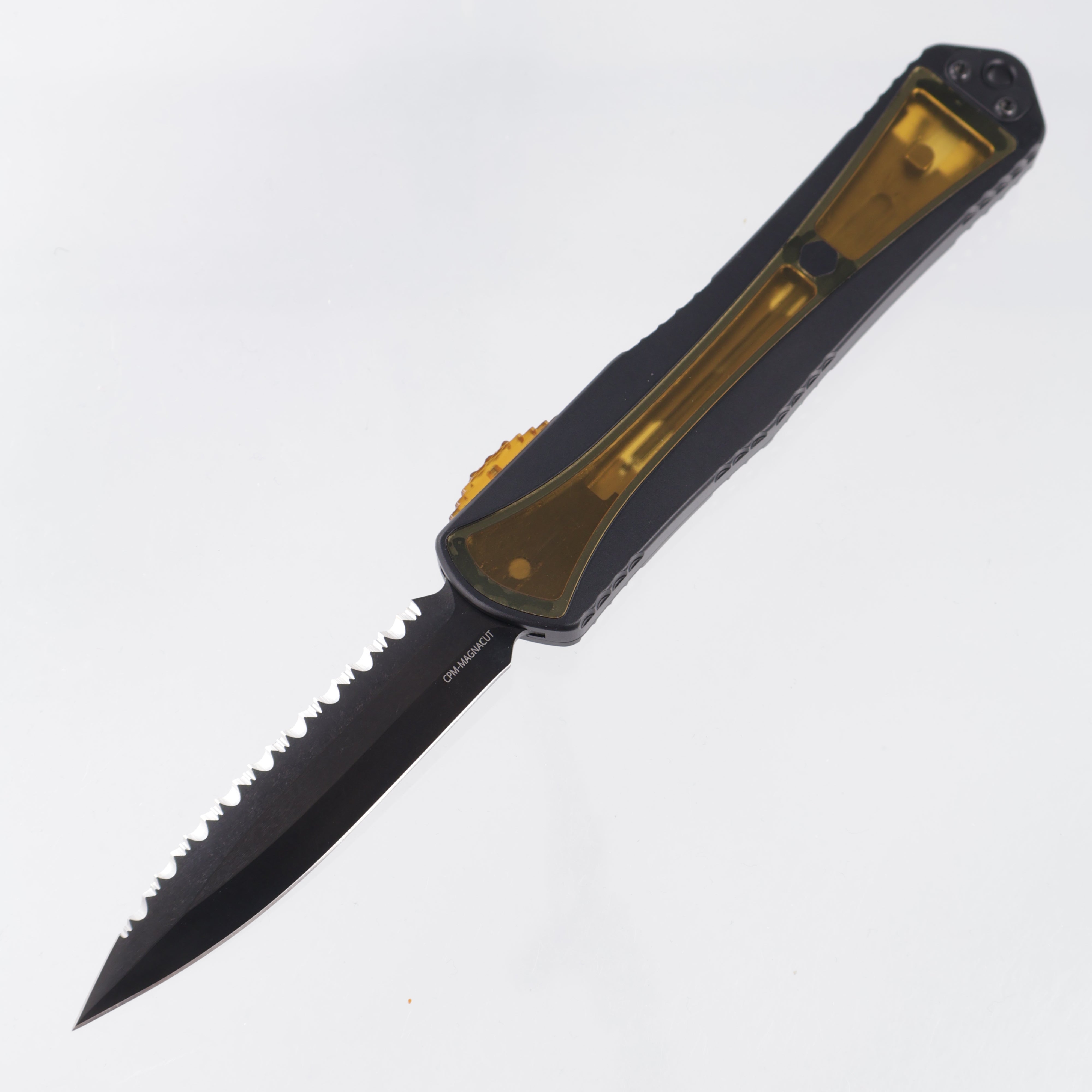 Heretic Manticore X Double Edge - Black Aluminum w/ Ultem Inlays - DLC Full Serrate Magnacut - H032-6C-ULTEM *PRE-OWNED*