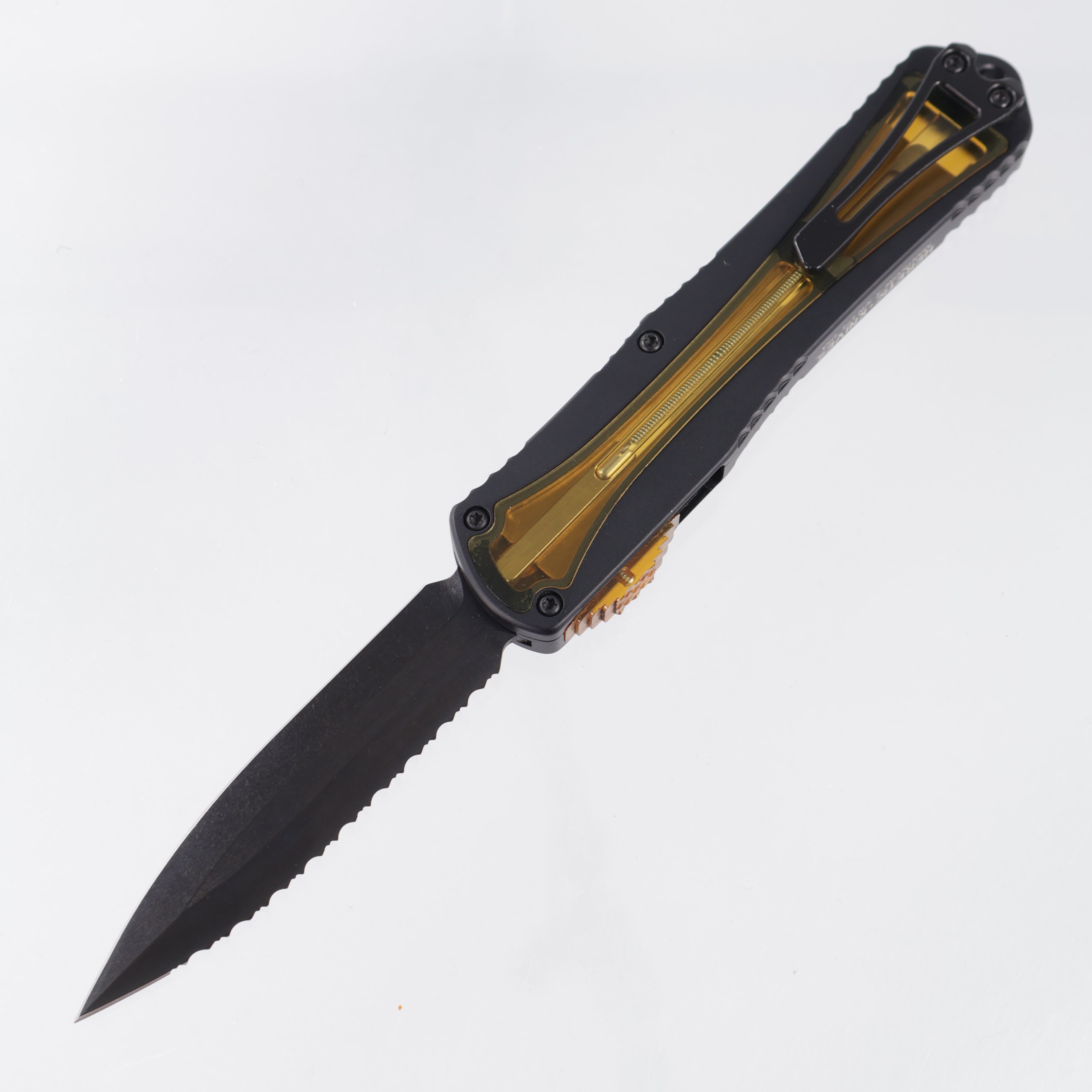 Heretic Manticore X Double Edge - Black Aluminum w/ Ultem Inlays - DLC Full Serrate Magnacut - H032-6C-ULTEM *PRE-OWNED*