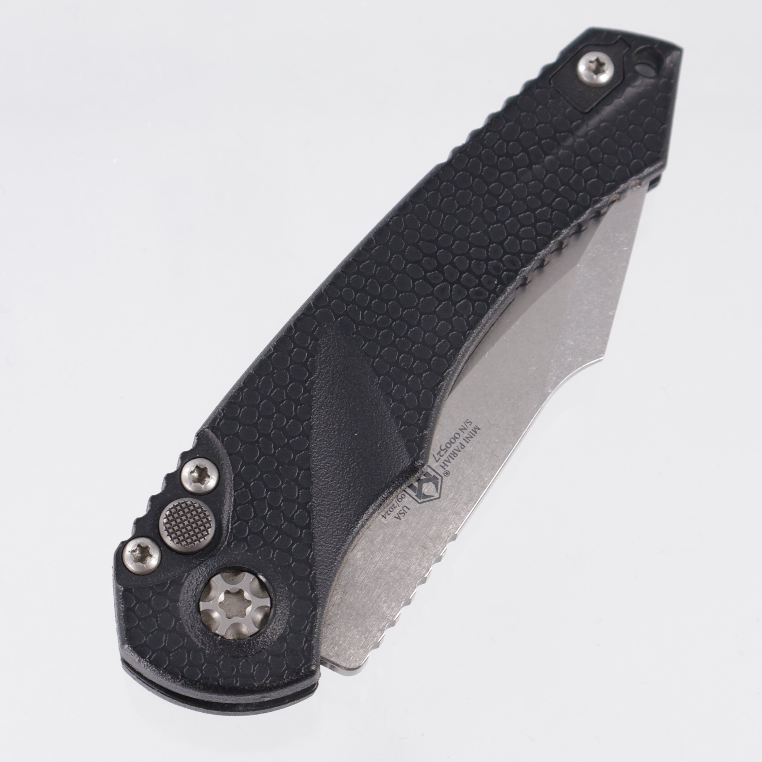 Heretic Mini Pariah Auto Single Edge - Black Polymer - Stonewash Magnacut - H054-2A *PRE-OWNED*
