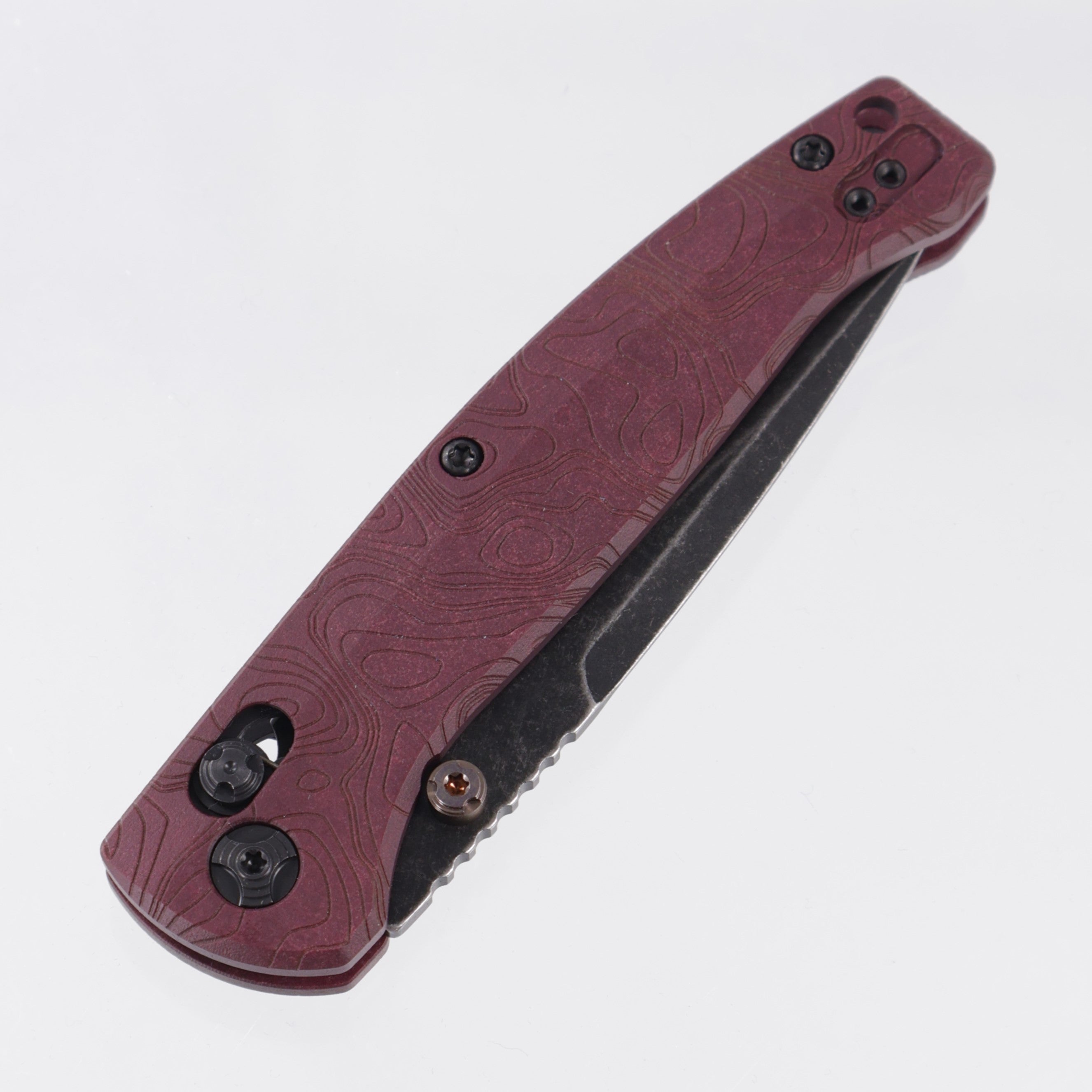 Hogue Mysto Fire - Redstone Richlite - Black Stonewash Magnacut - 24452