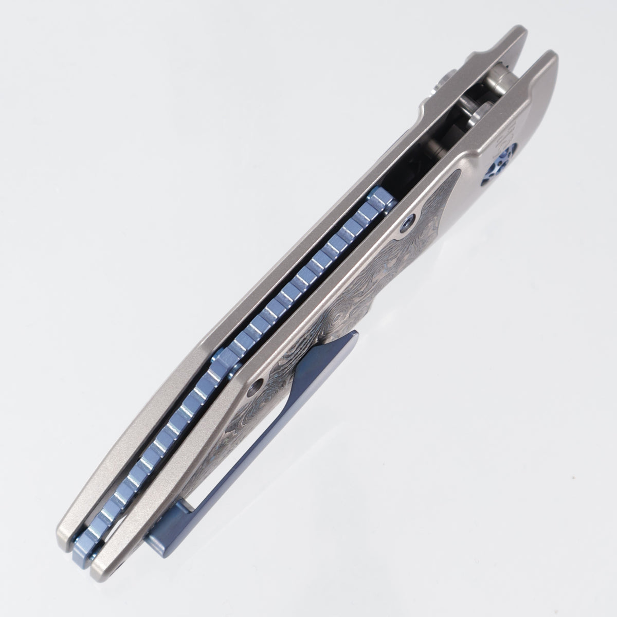 Hypercut Dharma Auto #188 - Stonewash Titanium w/ Blue Dunes Fat Carbon Inlays - Blue Ano Ti Hardware, Spacer, Clip & Pivot - Dark Stonewash S45VN