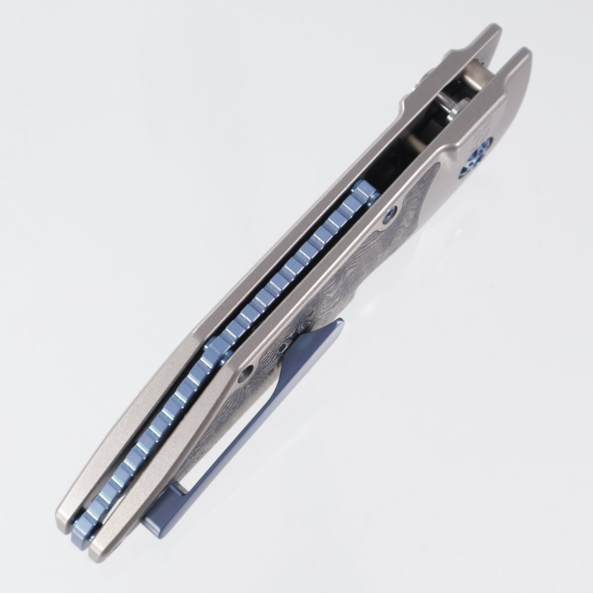 Hypercut Dharma Auto #191 - Stonewash Titanium w/ Blue Dunes Fat Carbon Inlays - Blue Ano Ti Hardware, Spacer, Clip & Pivot - Dark Stonewash S45VN