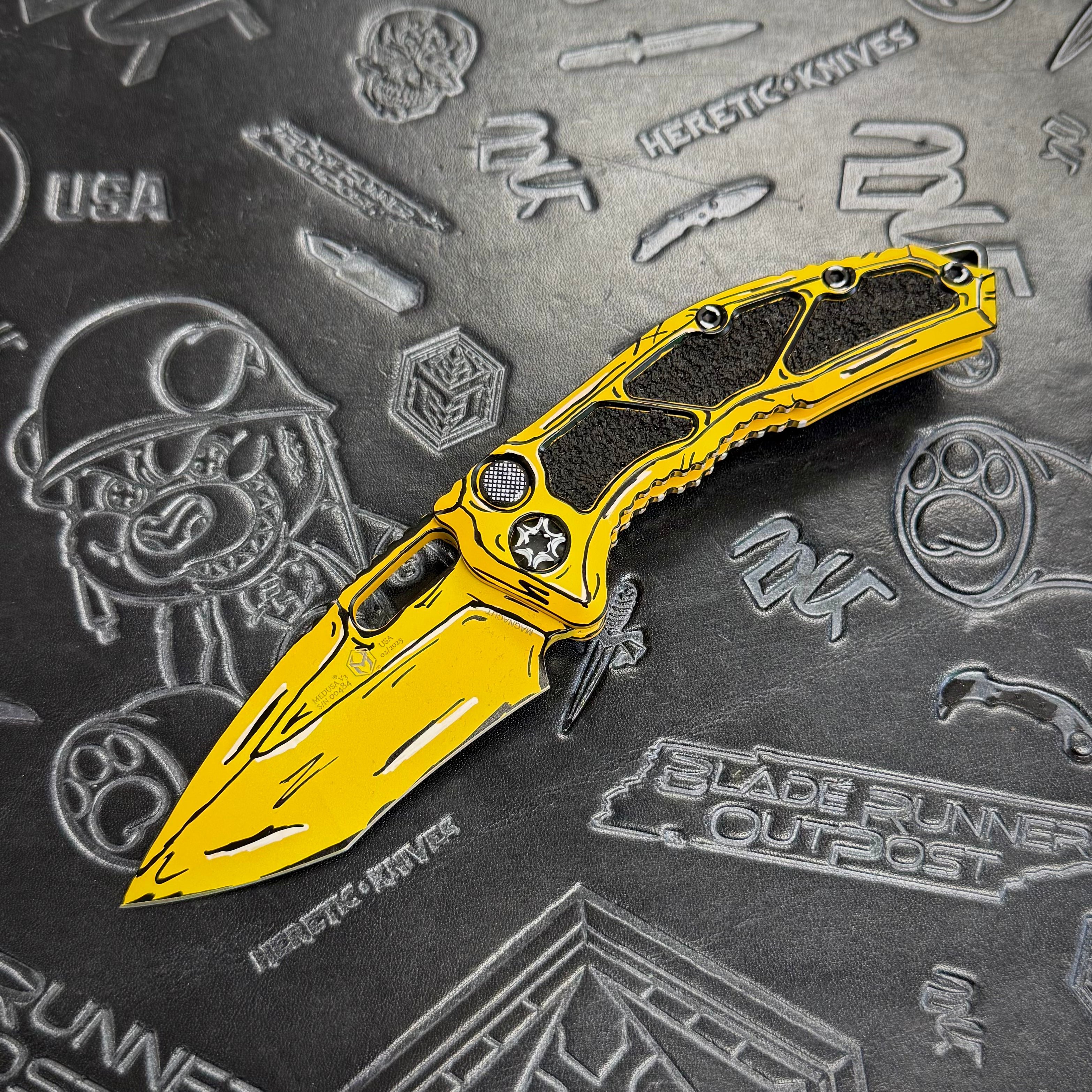 Heretic Knives Medusa Auto Recurve - Yellow Cel Shading H012-CS-YW