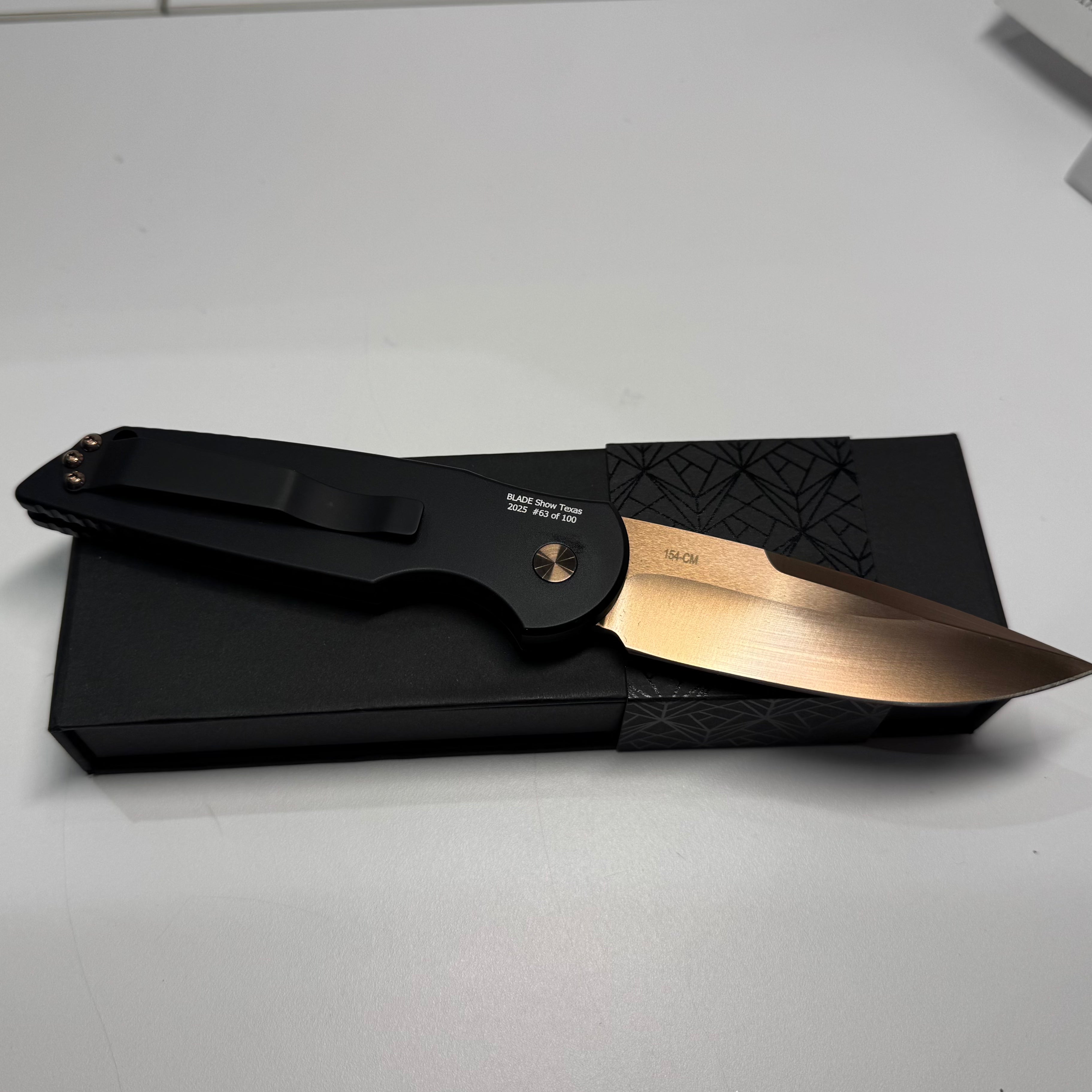 Protech TR-3 Blade Show Texas Rosegold 2025 BLADE TX TR-3 RG
