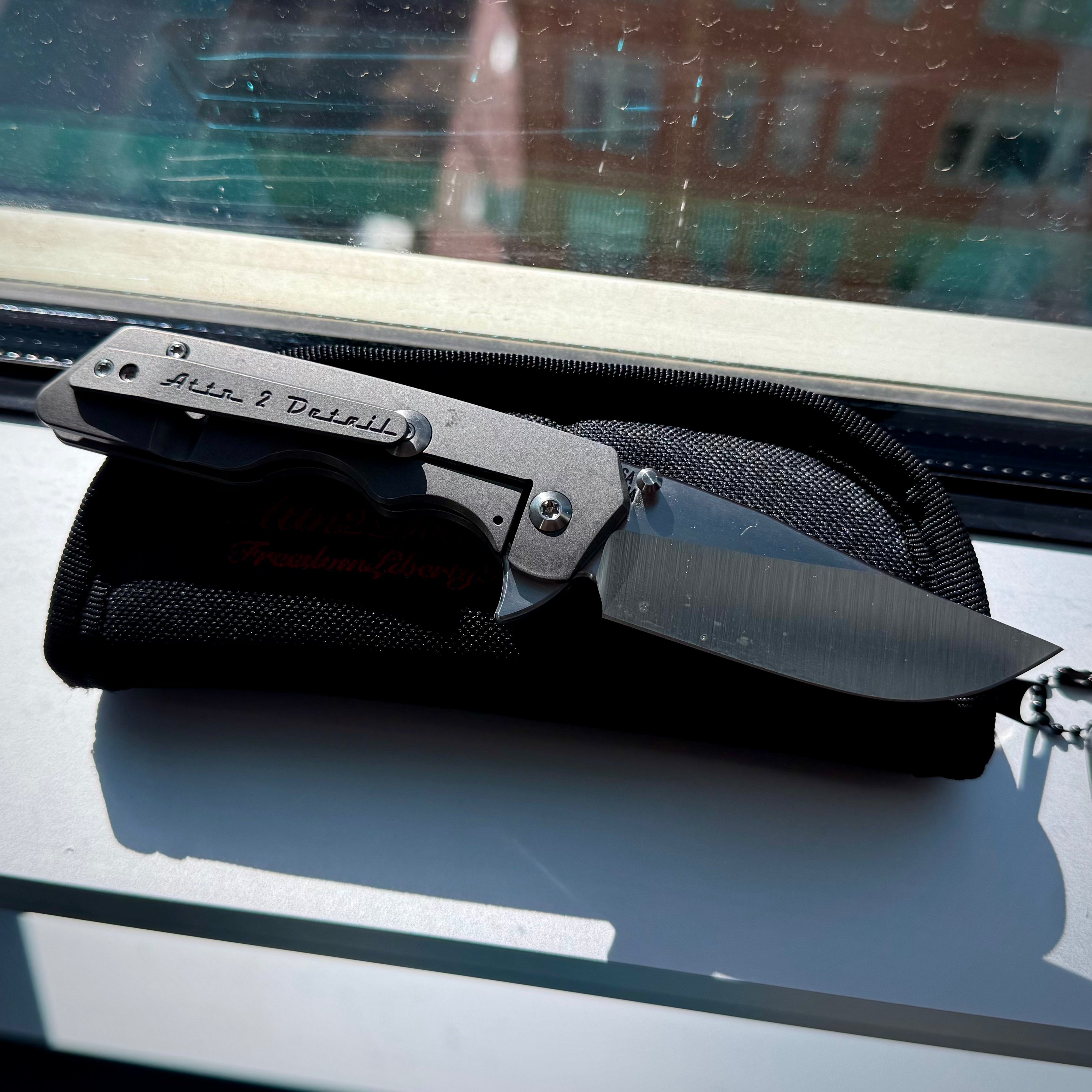 Attn2Detail Mercantile Mk.3 Medium Custom Shop - Clip Point Rising Grind - Integral Zirc & Mokume Keyhole bolster/scale - Satin Magnacut