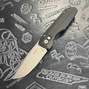 Protech x Vero Synapse Auto VERO1211-BLK MIC - Black Canvas Micarta Lid - Stonewash Magnacut