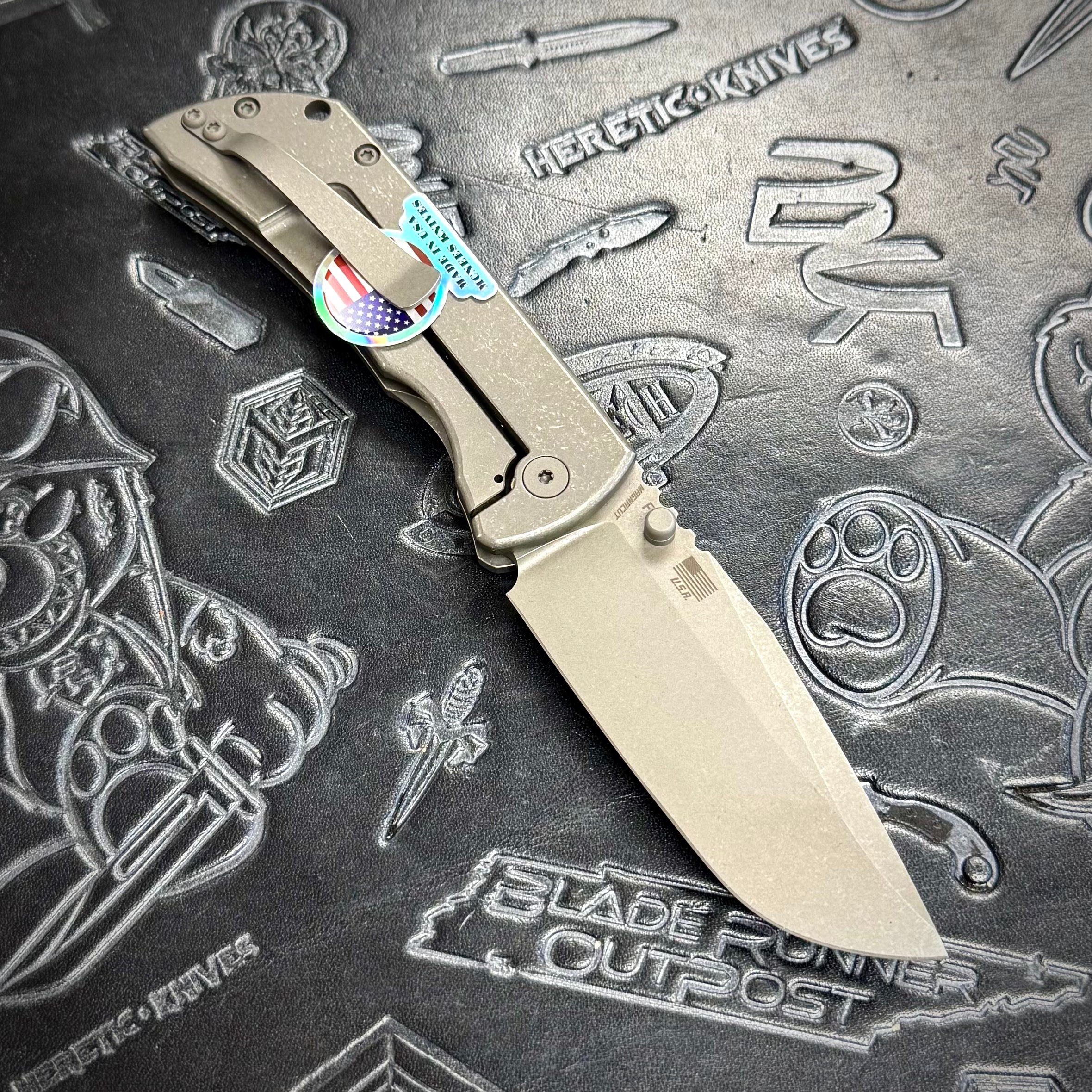 McNees Knives PM Mac 2 3.5” Gen2 Drop Point - Atomic w/ Black Richlite inlay