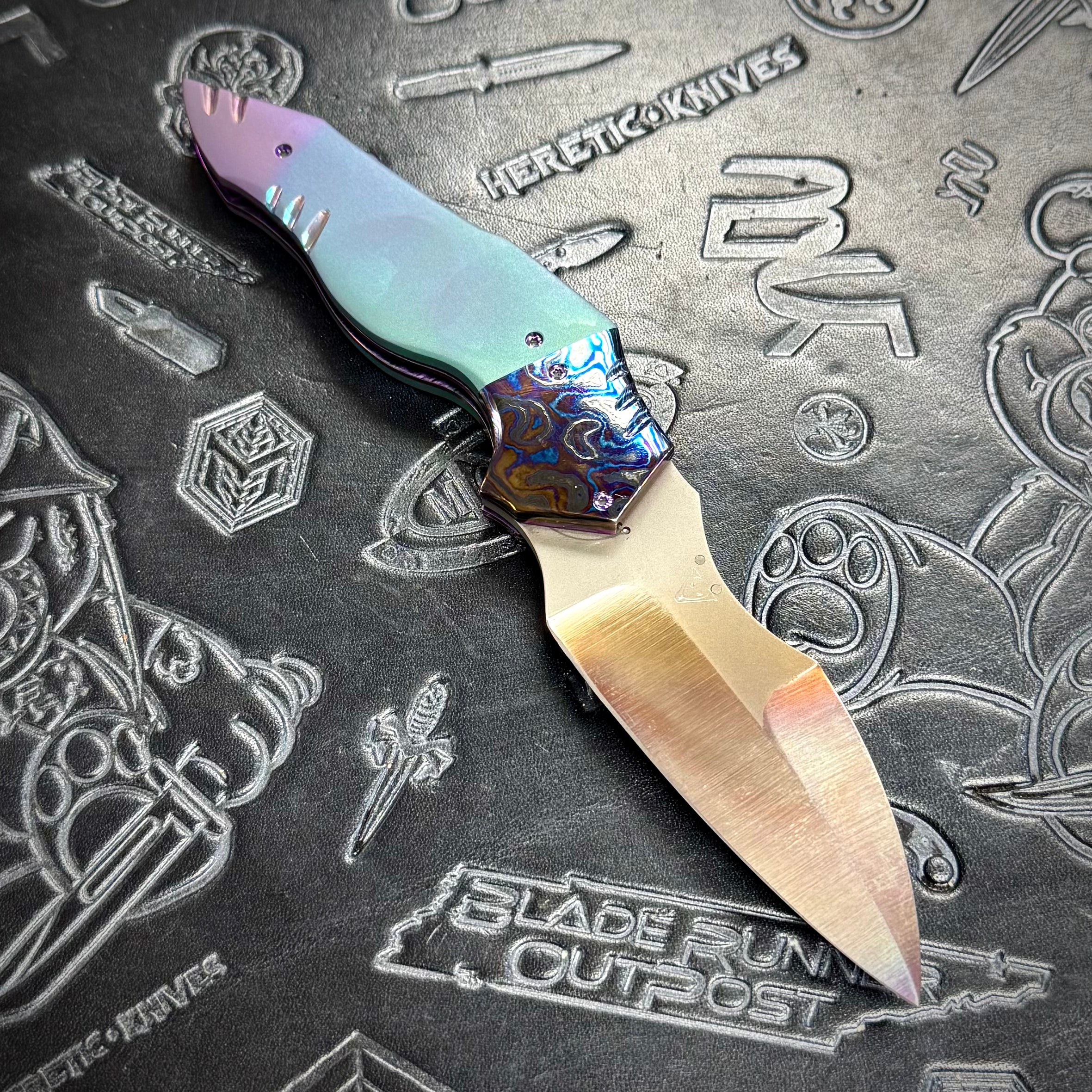 Vallotton, Brandon Custom - Acolyte D/A folder - Titanium & Black Dragon Timascus handles - Magnacut blade
