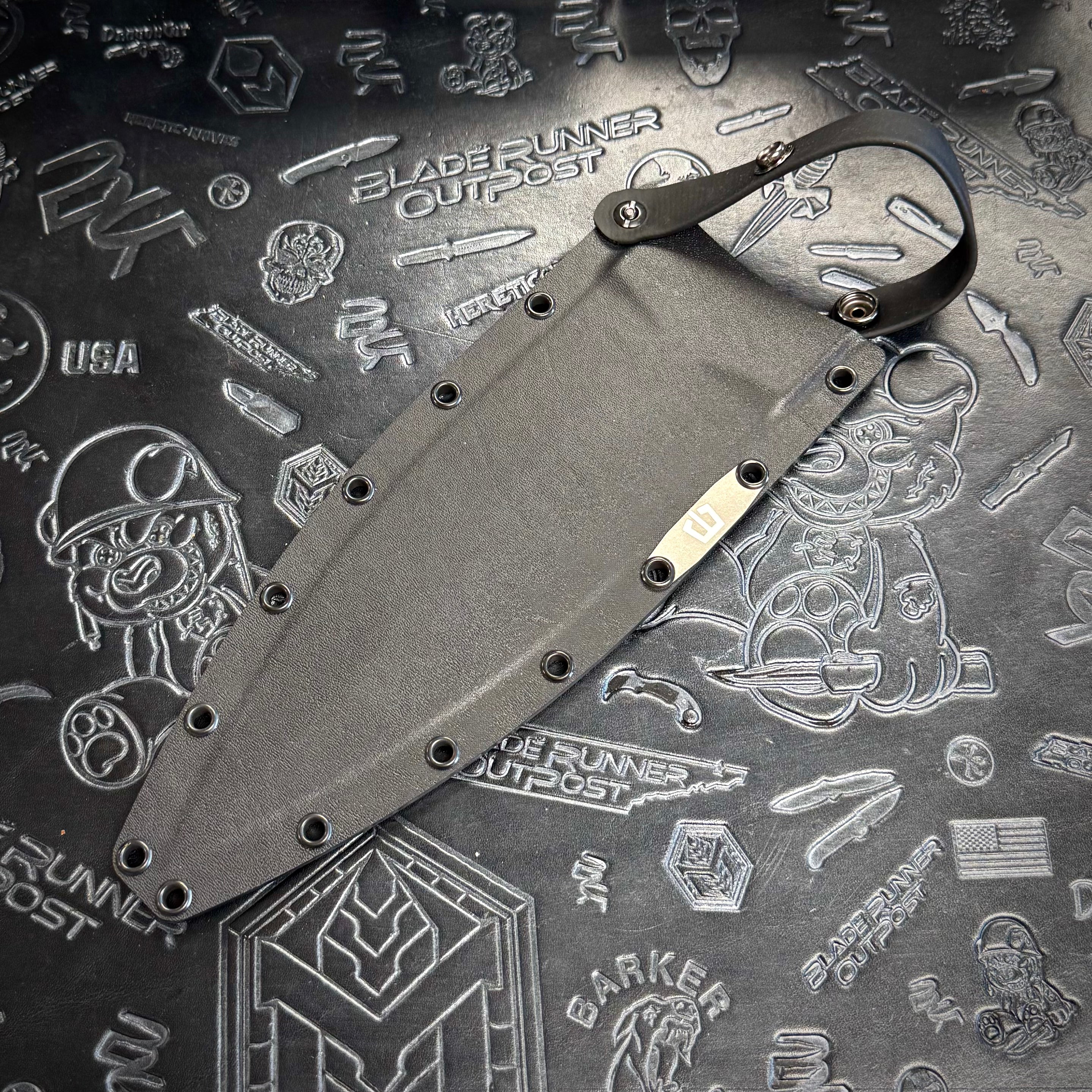 Blackside Customs - Fairgate - 1/2 Tone Camo PSF-27 - Black G10