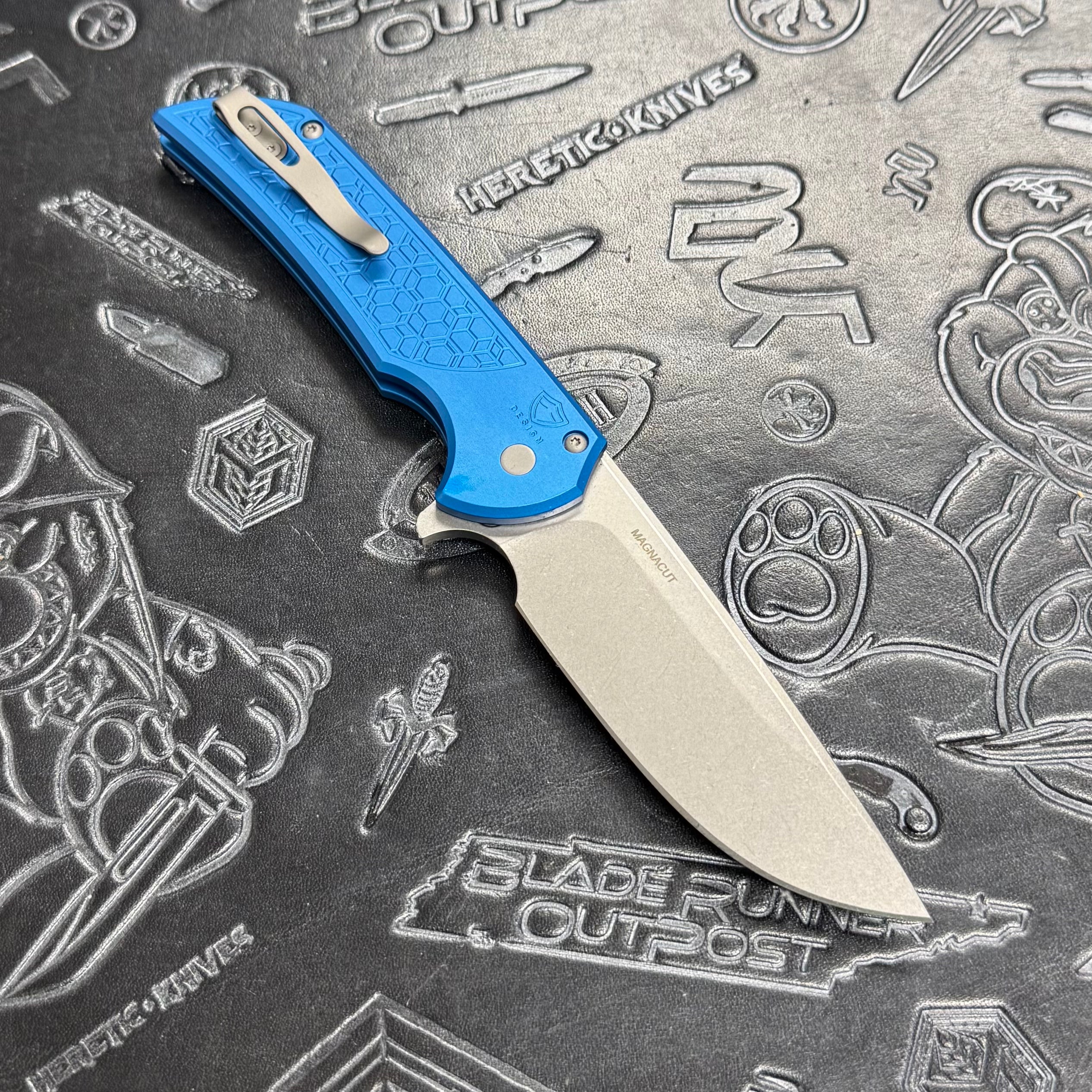 Protech Mordax MX105-BLUE-Gridlock - Blue Gridlock handle - Stonewash Magnacut