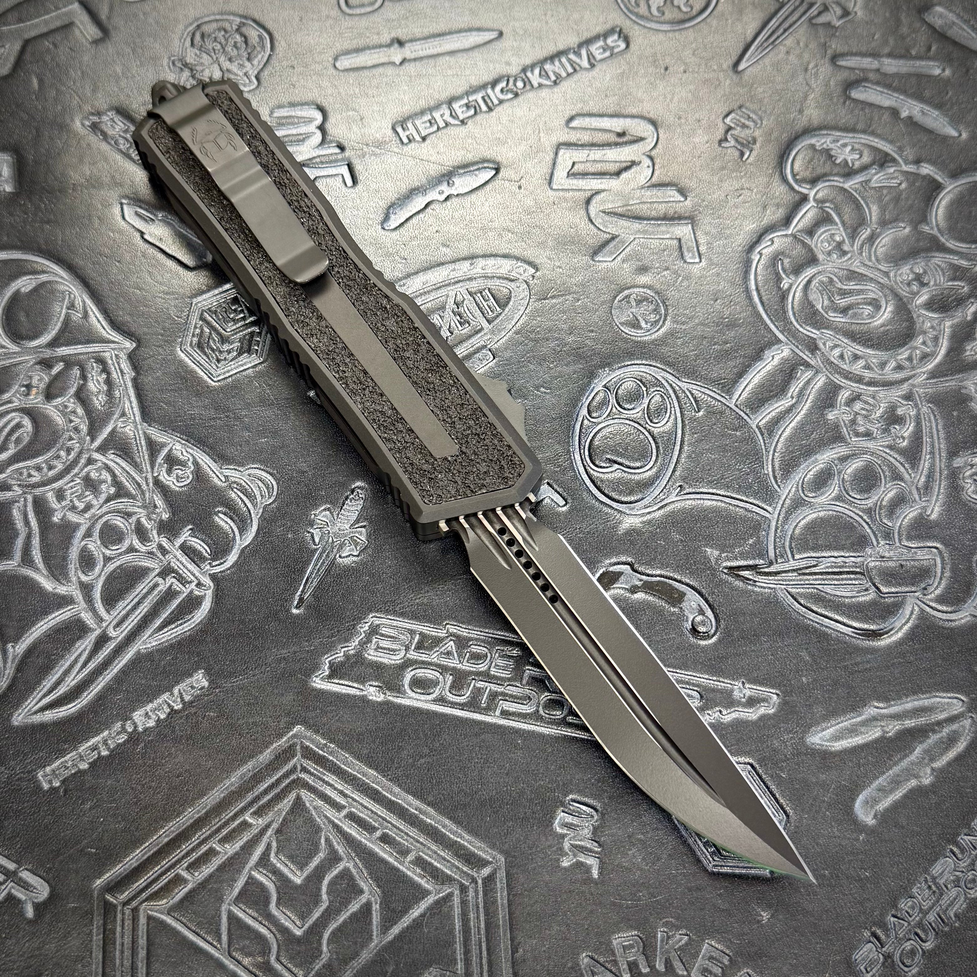 Microtech Scarab 2 Gen3 - Black - Black Tactical D/E-S - Scarab II Gen III - 1180-1 T