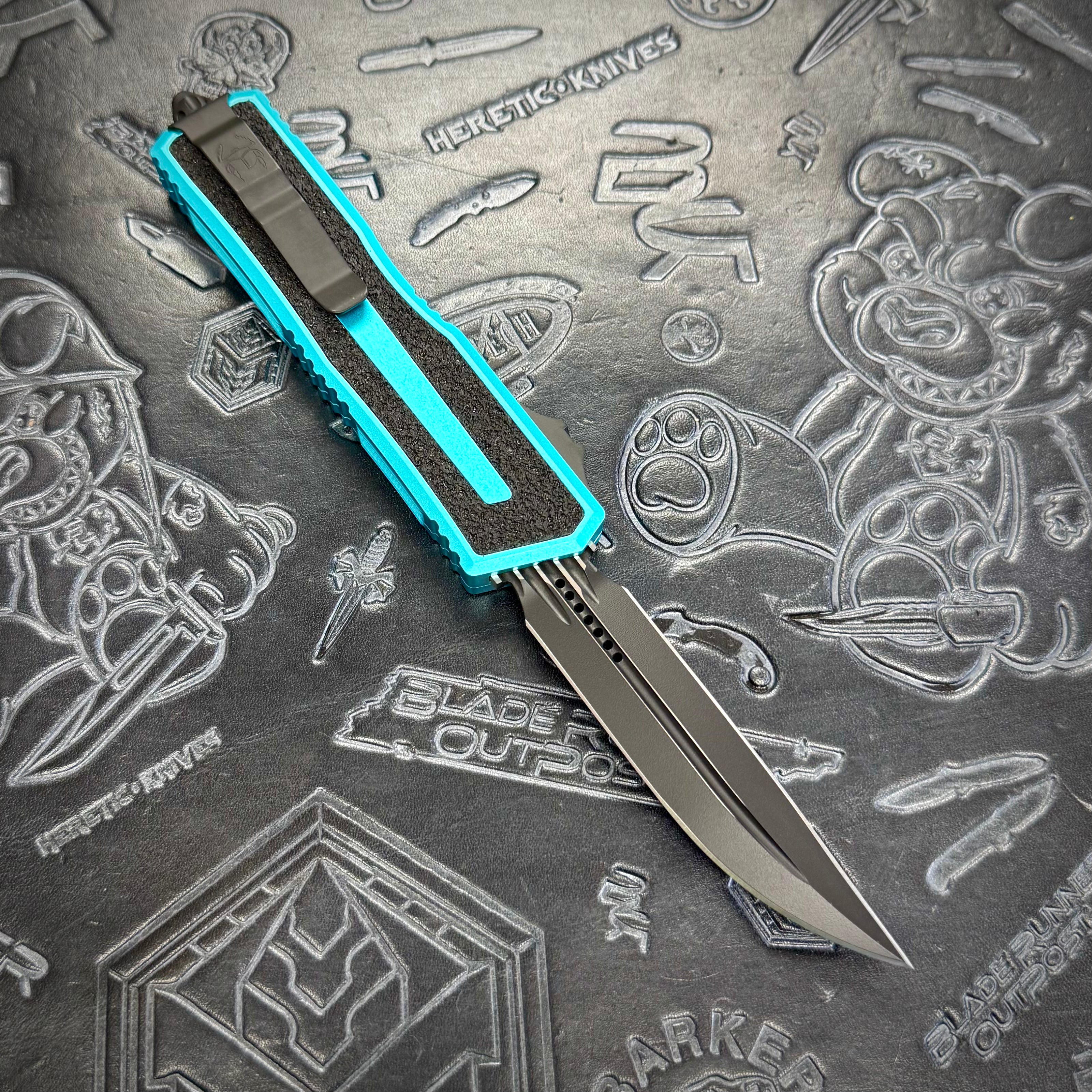 Microtech Scarab 2 Gen3 - Turquoise - Black Tactical D/E-S - Scarab II Gen III - 1180-1 TQ