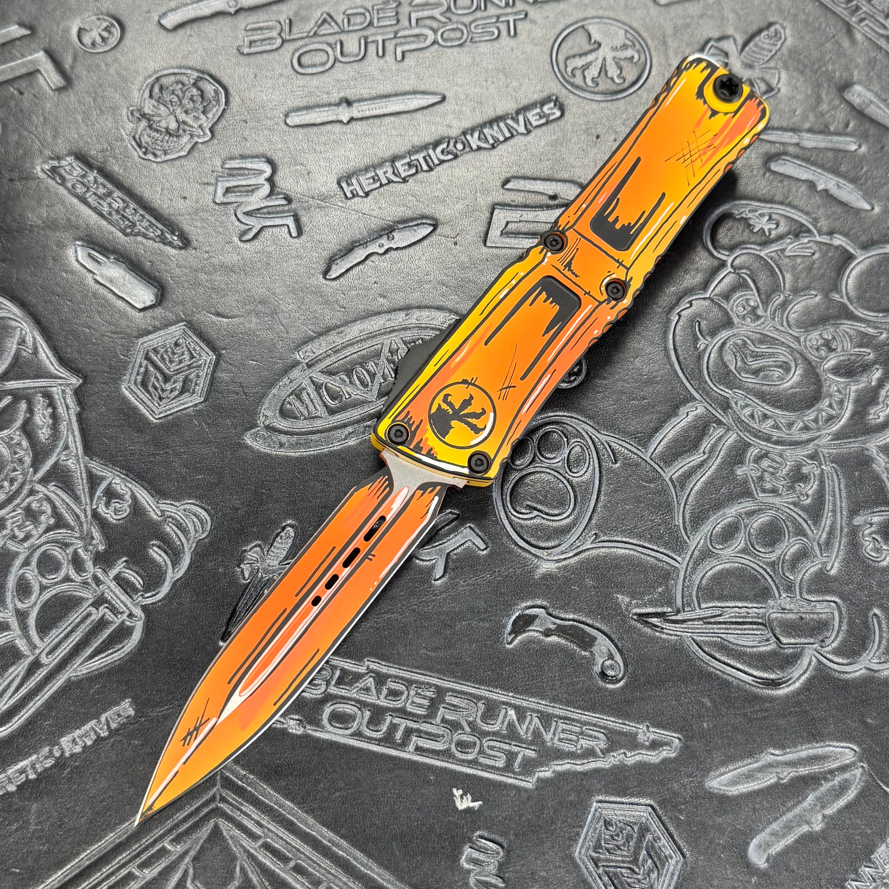 Microtech Combat Troodon - Orange Comic Strip - Double Edge